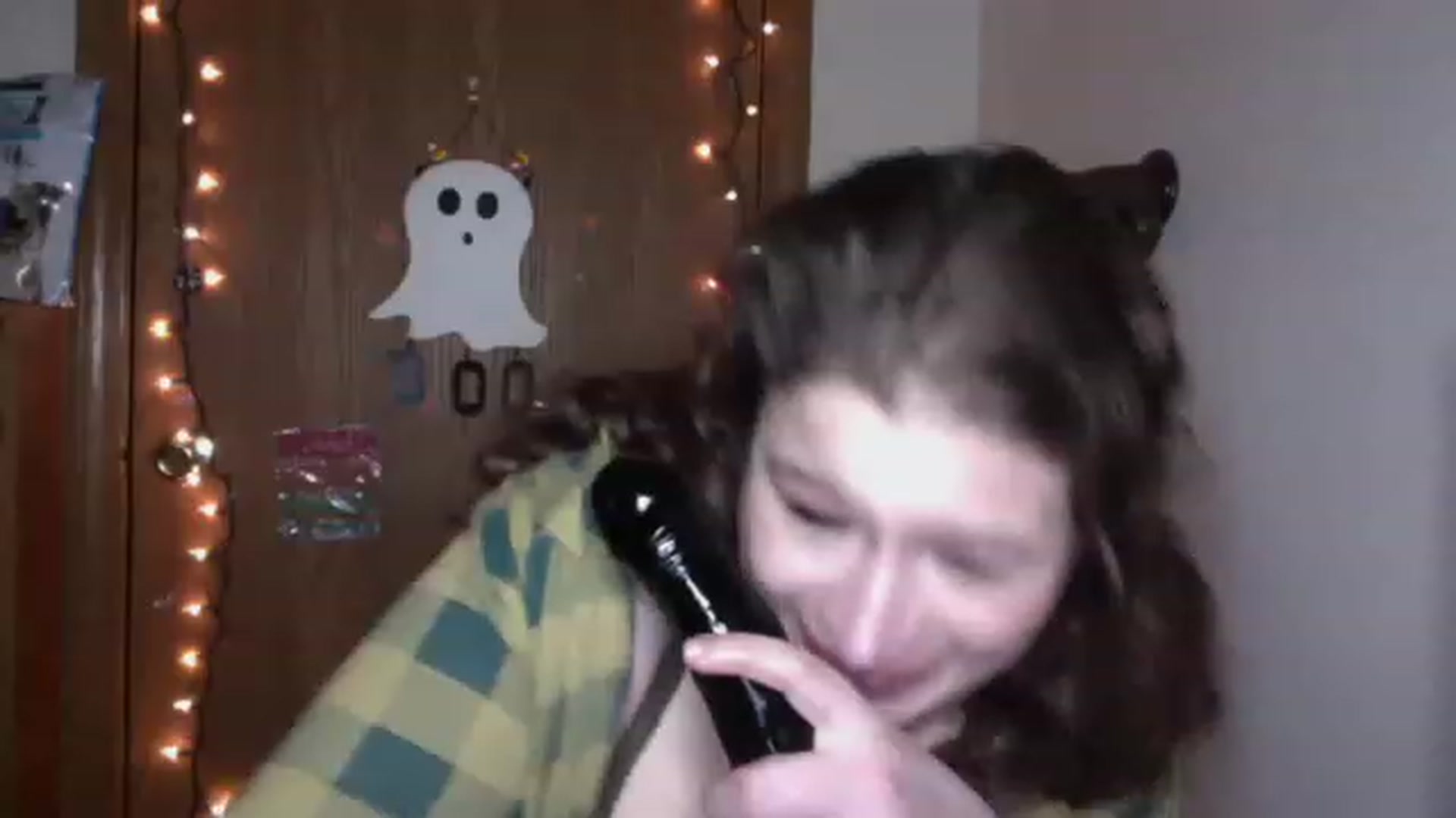 Gallery image thumbnail from Oephilia's myfreecams stream on, 11/18/2022, 17:00 image 12 of 20