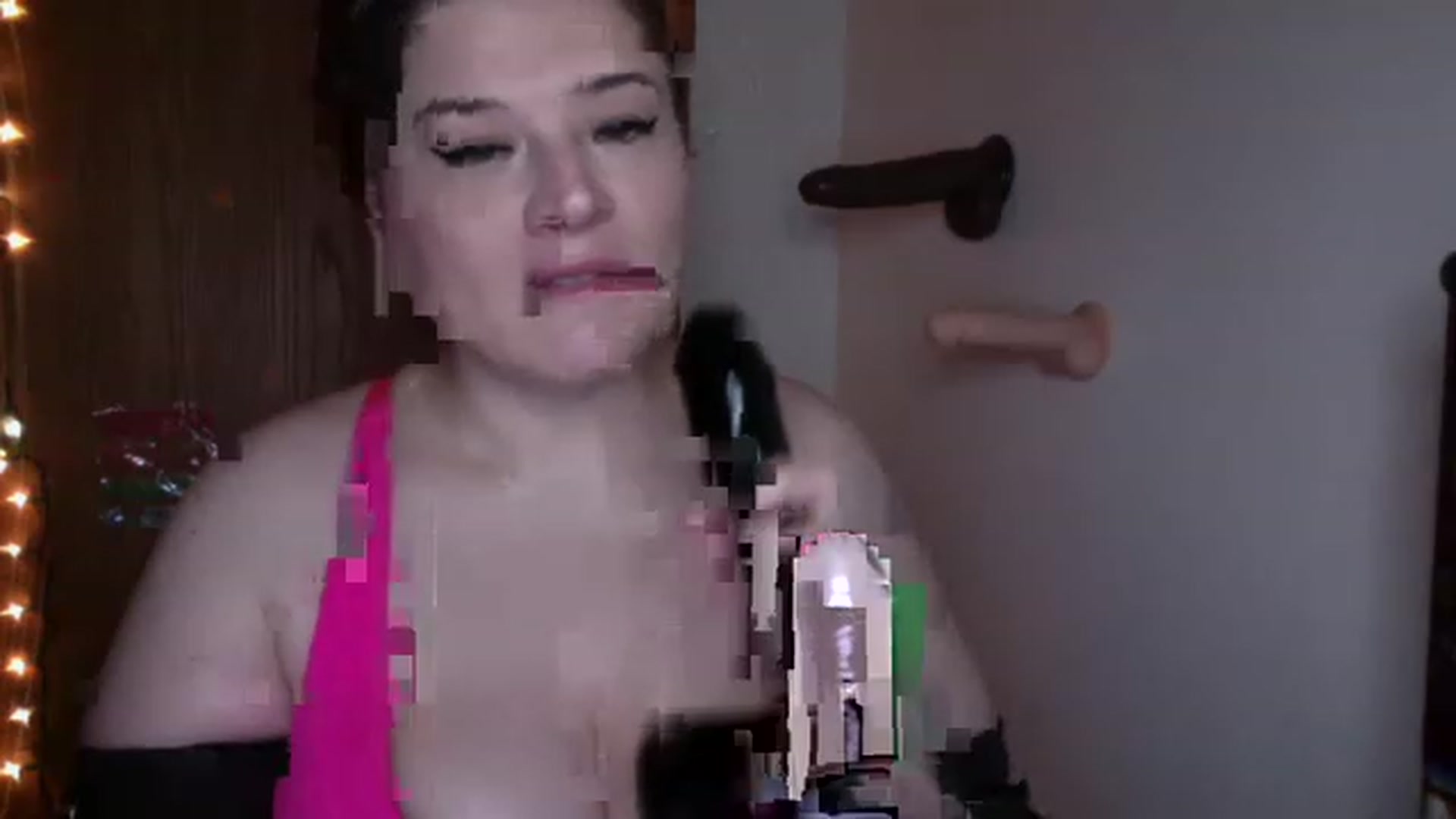 Gallery image thumbnail from Oephilia's myfreecams stream on, 01/29/2023, 09:33 image 14 of 20