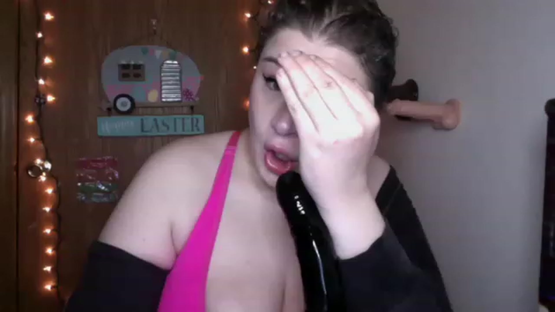 Gallery image thumbnail from Oephilia's myfreecams stream on, 03/30/2023, 17:27 image 1 of 20