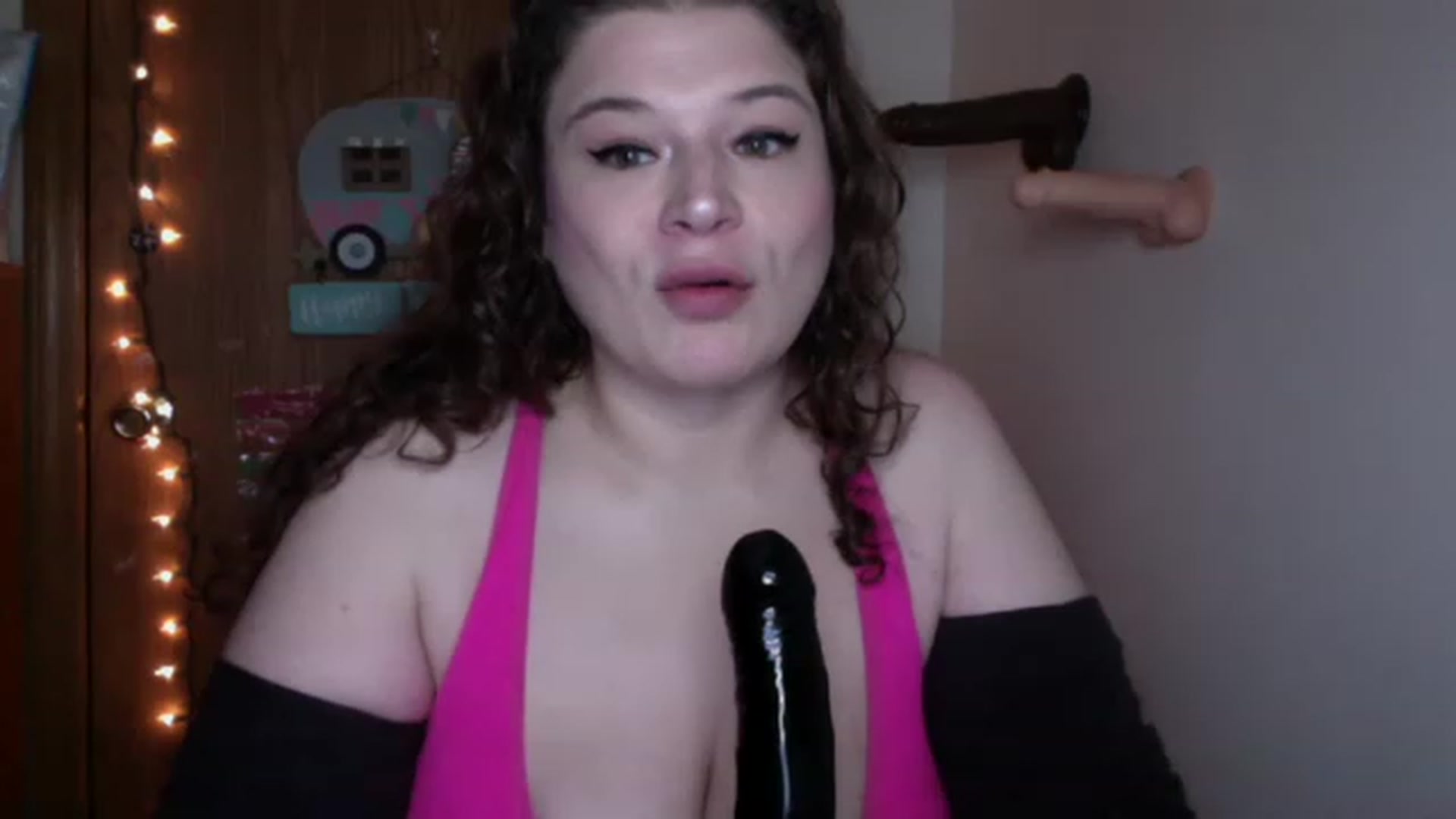 Gallery image thumbnail from Oephilia's myfreecams stream on, 04/08/2023, 14:06 image 14 of 20