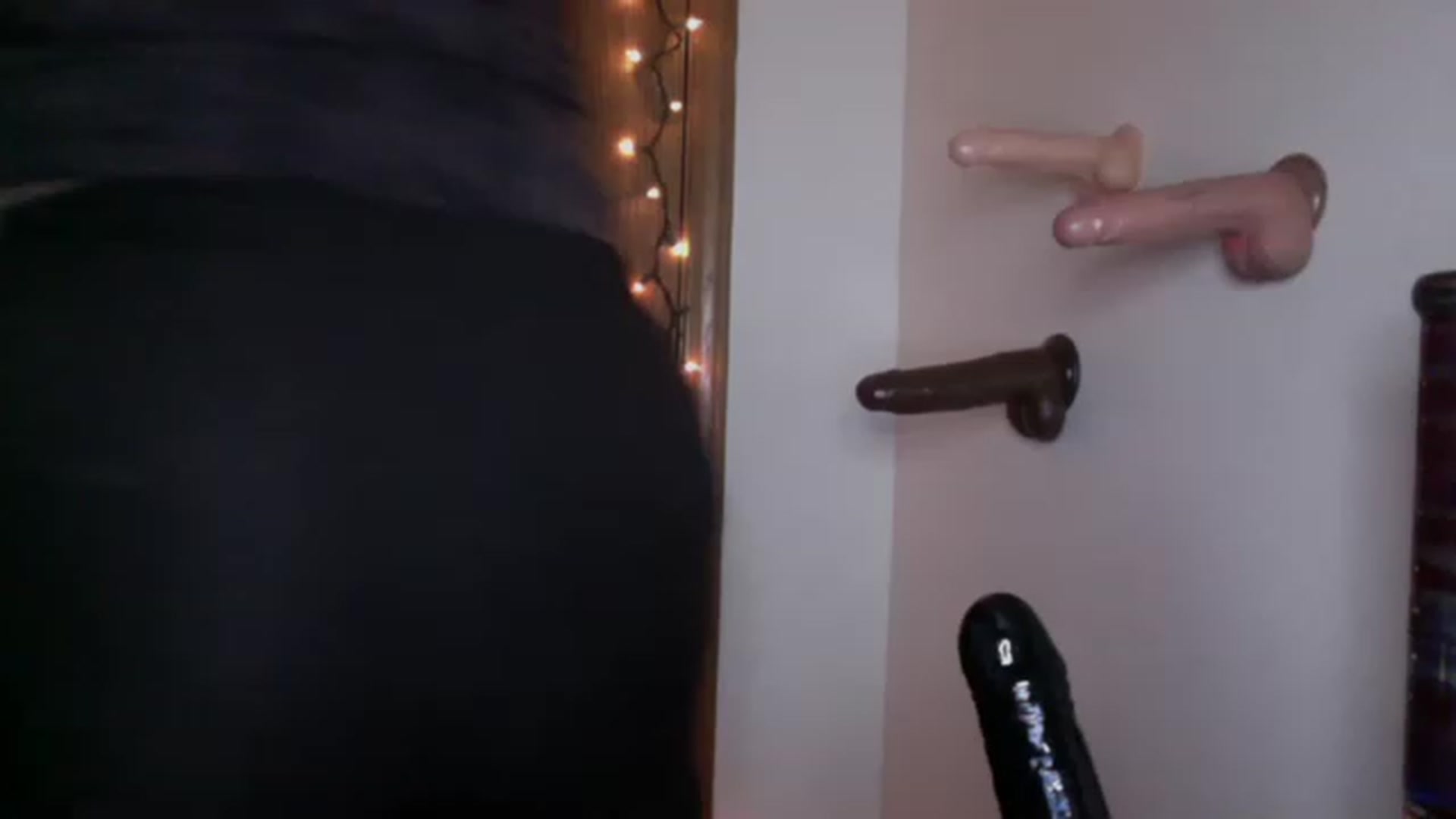 Gallery image thumbnail from Oephilia's myfreecams stream on, 05/05/2023, 14:28 image 16 of 20
