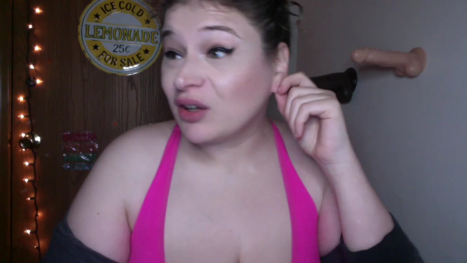 Gallery image thumbnail from Oephilia's myfreecams stream on, 07/20/2023, 12:55 image 5 of 20