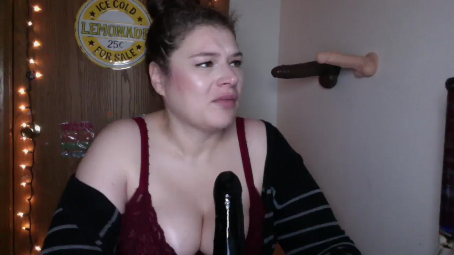 Gallery image thumbnail from Oephilia's myfreecams stream on, 07/29/2023, 13:14 image 11 of 20