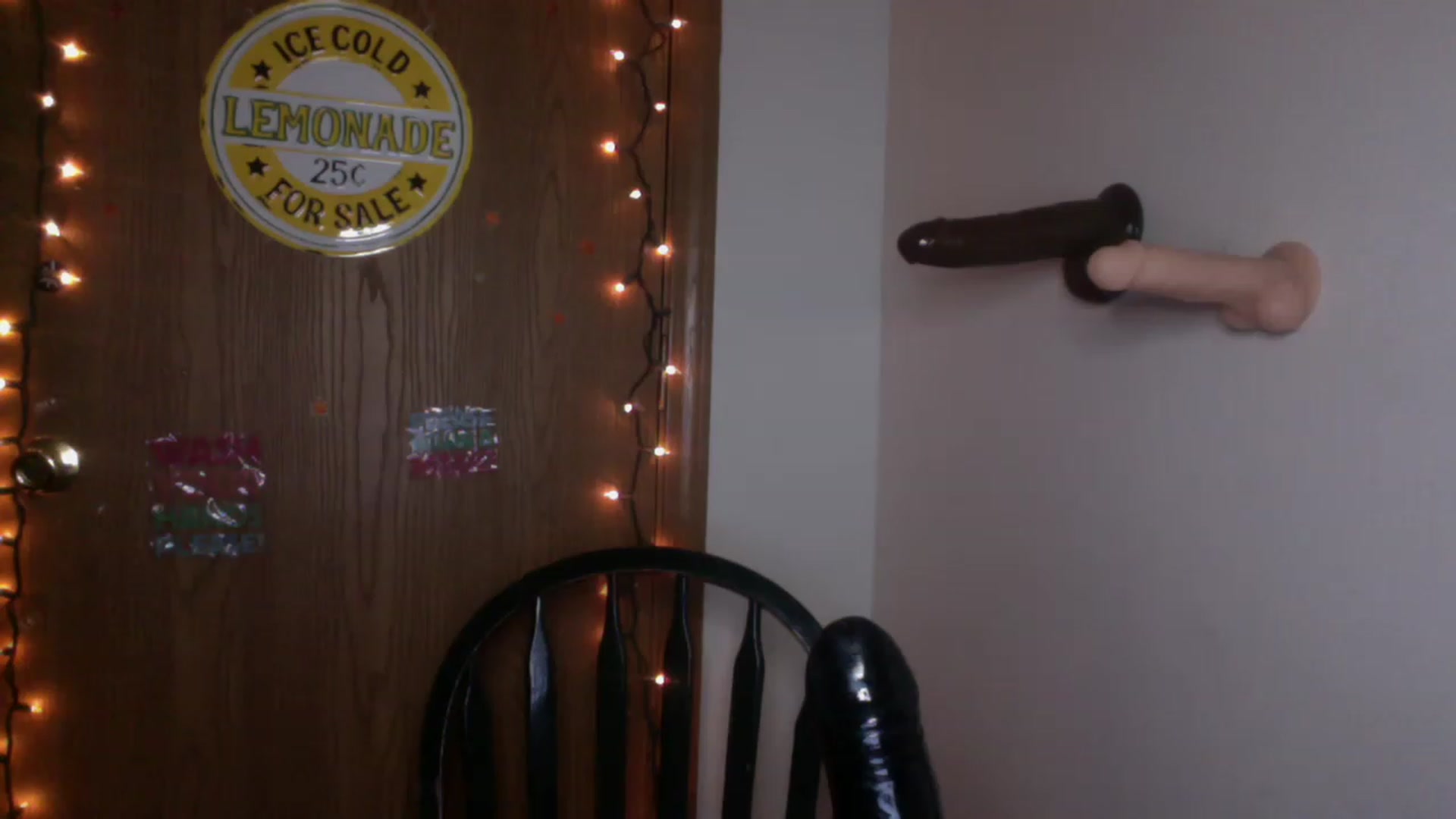 Gallery image thumbnail from Oephilia's myfreecams stream on, 08/21/2023, 11:25 image 3 of 20