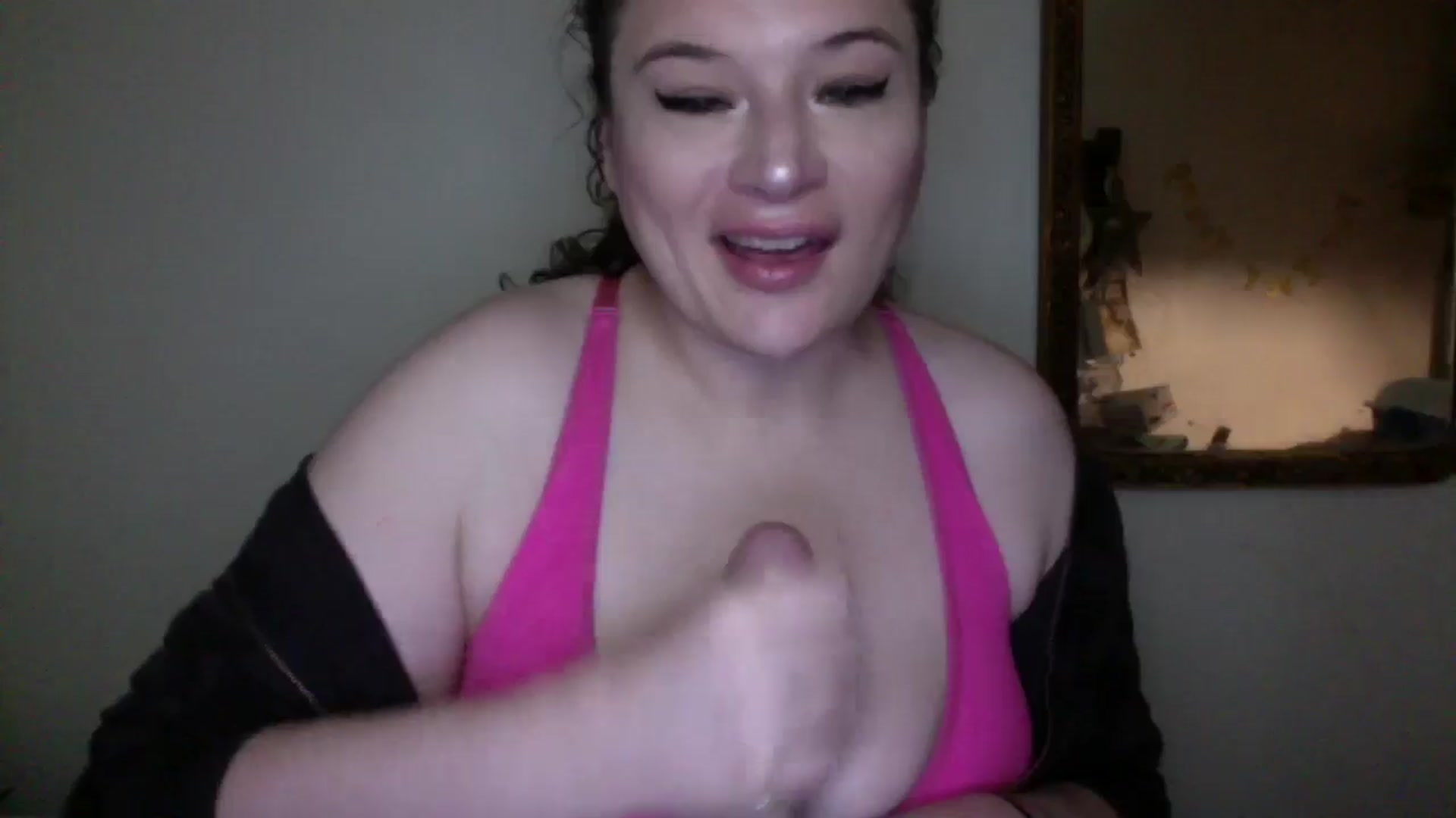 Gallery image thumbnail from Oephilia's myfreecams stream on, 07/10/2024, 14:20 image 17 of 20