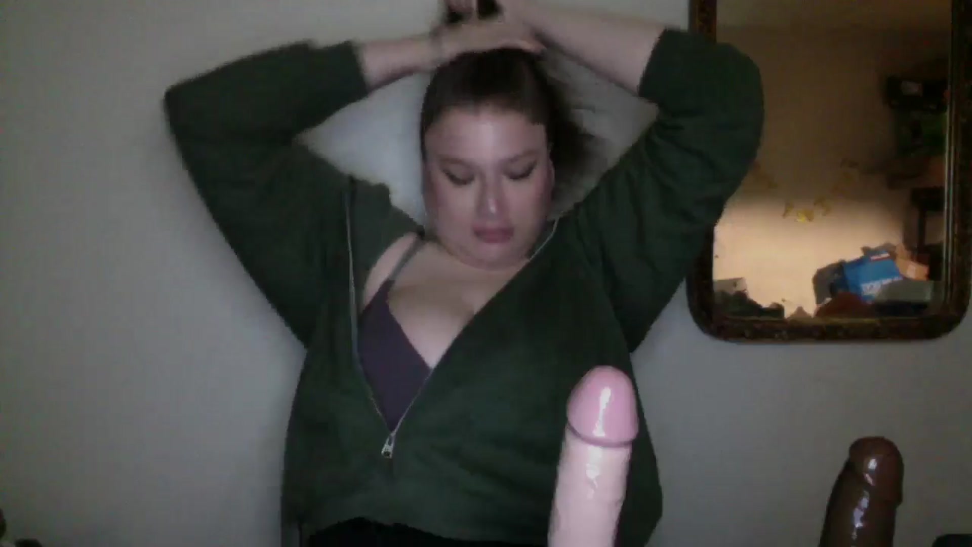 Gallery image thumbnail from Oephilia's myfreecams stream on, 07/27/2024, 08:18 image 5 of 20