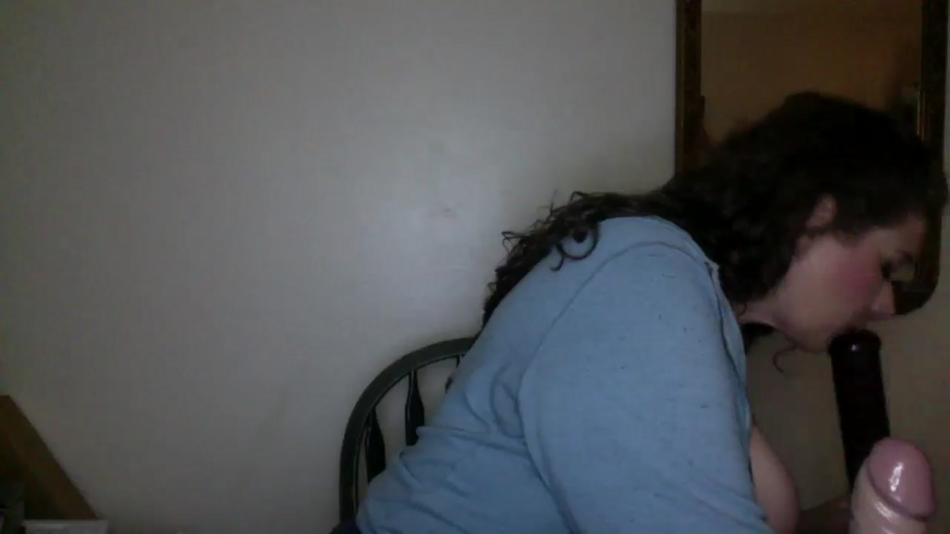 Gallery image thumbnail from Oephilia's myfreecams stream on, 08/17/2024, 09:32 image 19 of 20