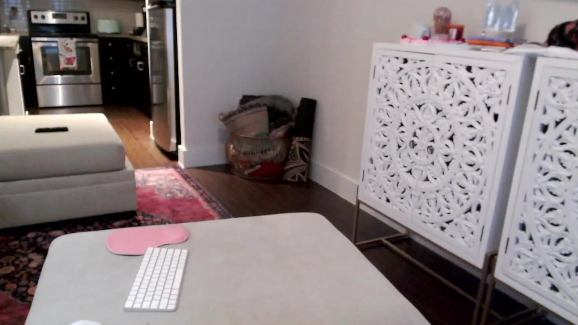 Gallery image thumbnail from Officialelsa's myfreecams stream on, 12/14/2023, 23:17 image 10 of 20