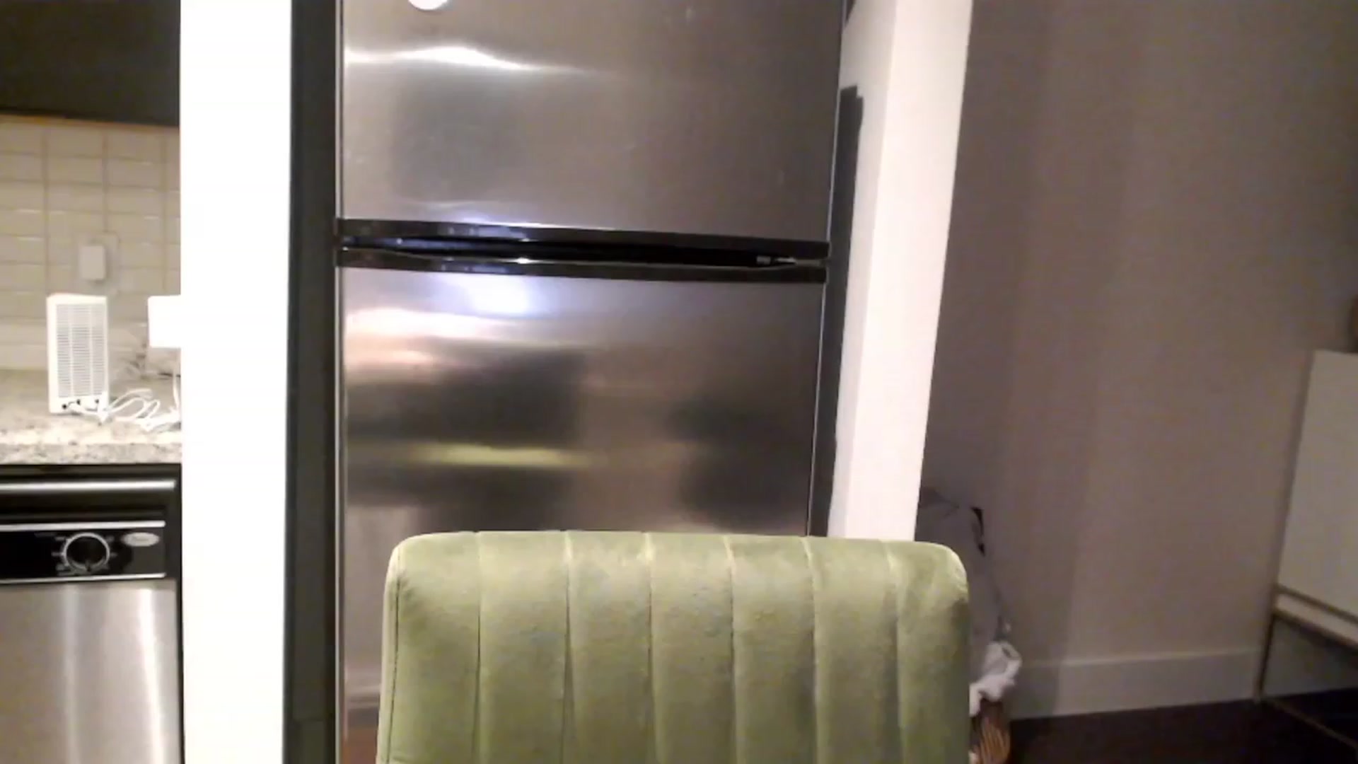 Gallery image thumbnail from Officialelsa's myfreecams stream on, 01/02/2024, 24:40 image 11 of 20