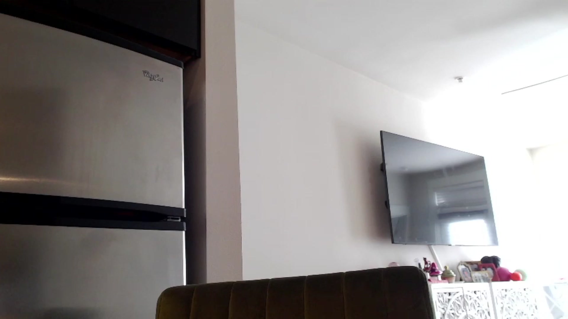 Gallery image thumbnail from Officialelsa's myfreecams stream on, 02/20/2024, 22:16 image 13 of 20