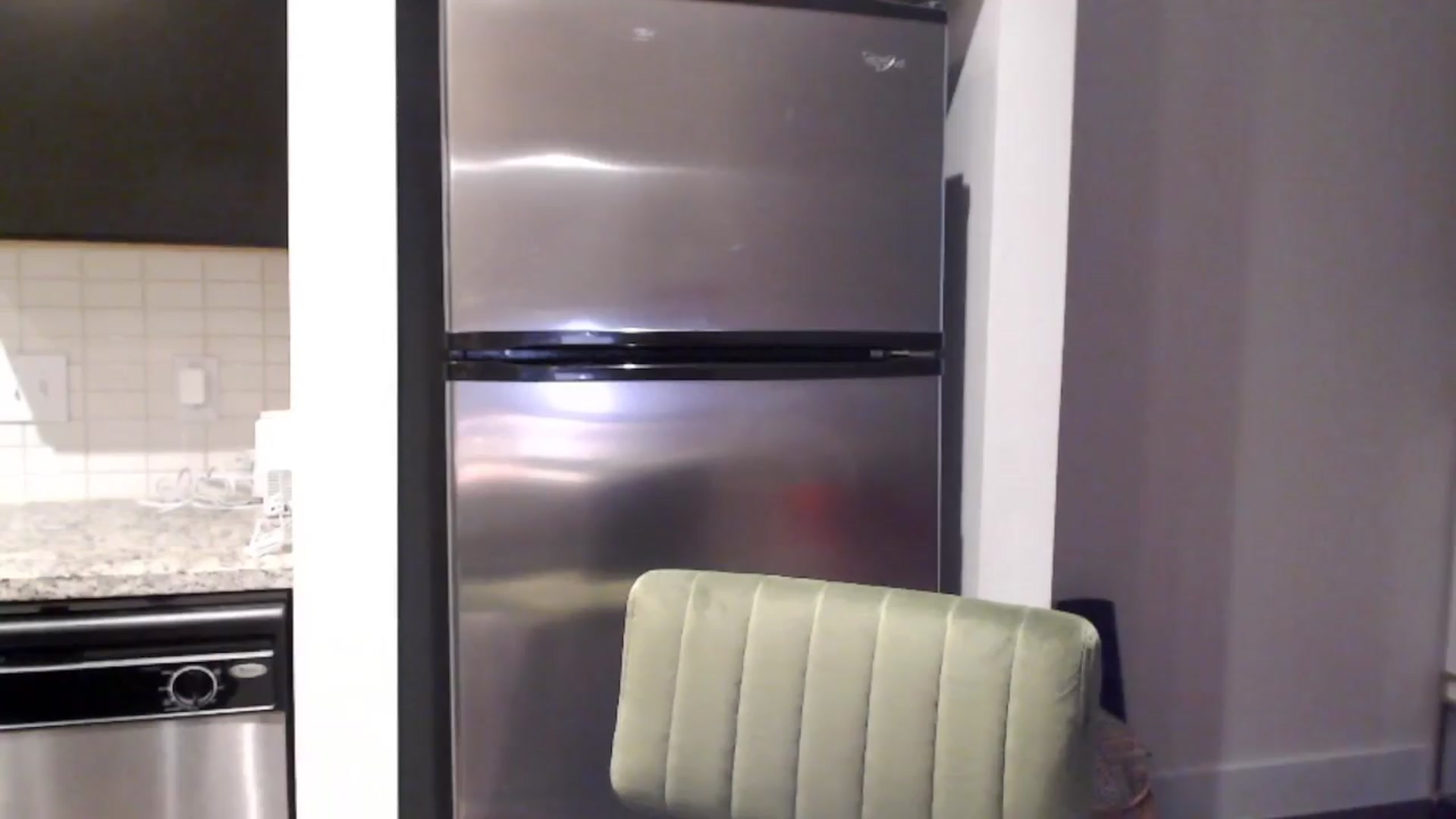 Gallery image thumbnail from Officialelsa's myfreecams stream on, 03/30/2024, 22:18 image 19 of 20