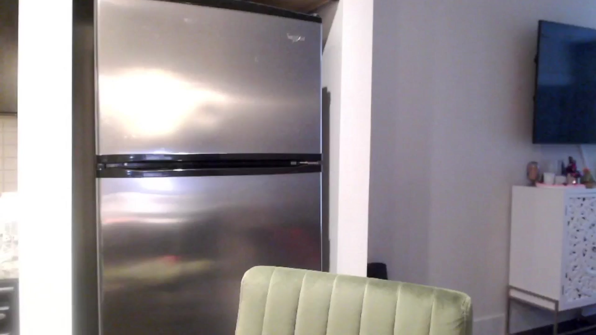Gallery image thumbnail from Officialelsa's myfreecams stream on, 04/29/2024, 22:14 image 11 of 20