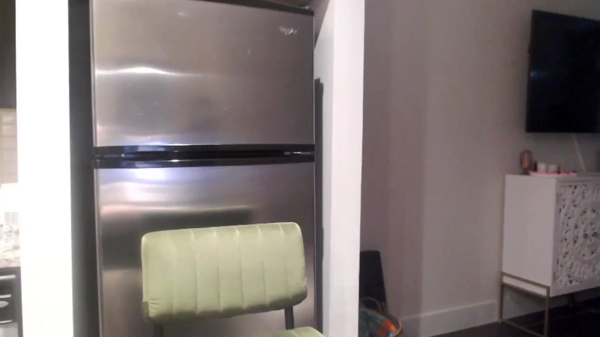 Gallery image thumbnail from Officialelsa's myfreecams stream on, 05/02/2024, 23:19 image 20 of 20