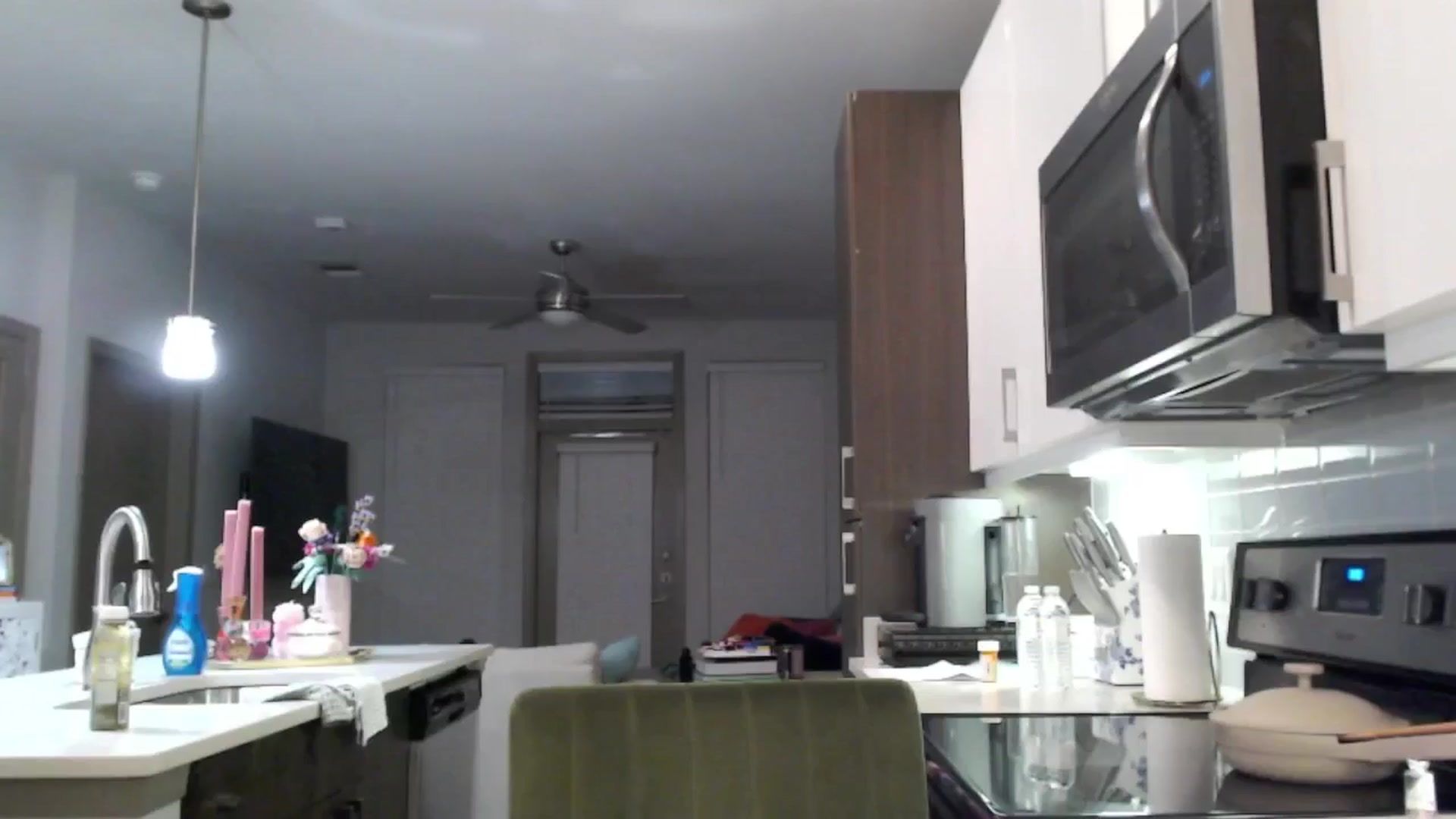 Gallery image thumbnail from Officialelsa's myfreecams stream on, 01/11/2025, 03:33 image 8 of 20