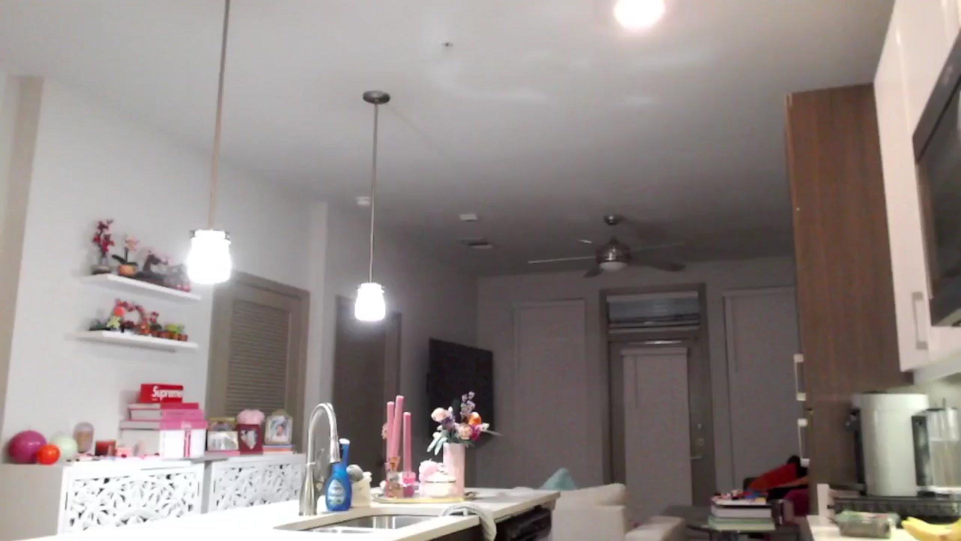 Gallery image thumbnail from Officialelsa's myfreecams stream on, 01/31/2025, 02:22 image 14 of 20