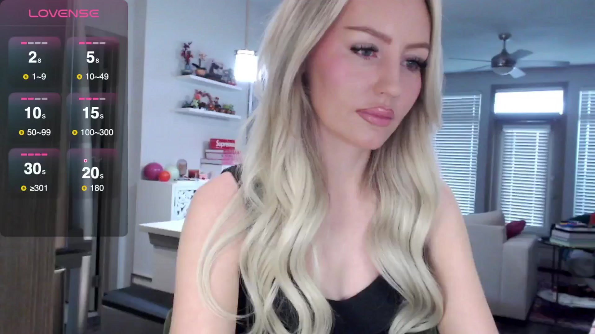 Gallery image thumbnail from Officialelsa's myfreecams stream on, 02/09/2025, 21:51 image 10 of 20