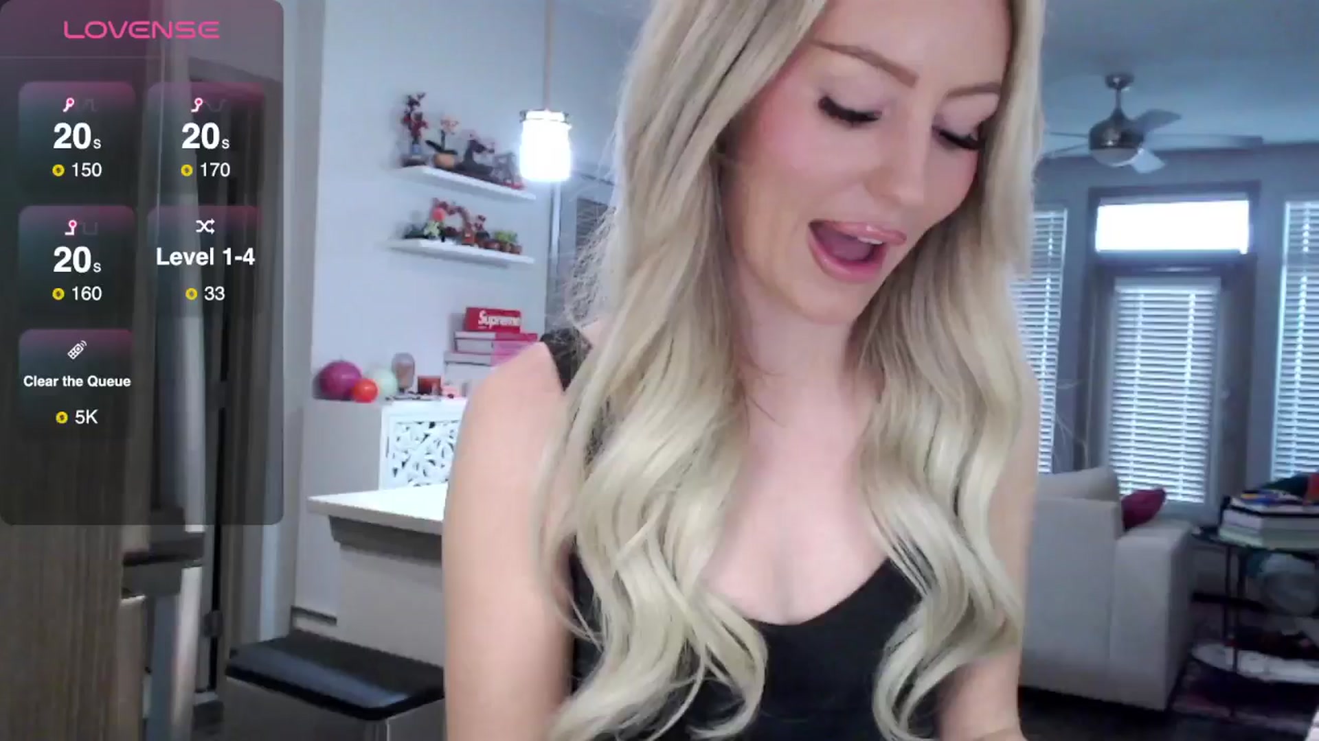 Gallery image thumbnail from Officialelsa's myfreecams stream on, 02/09/2025, 21:51 image 15 of 20