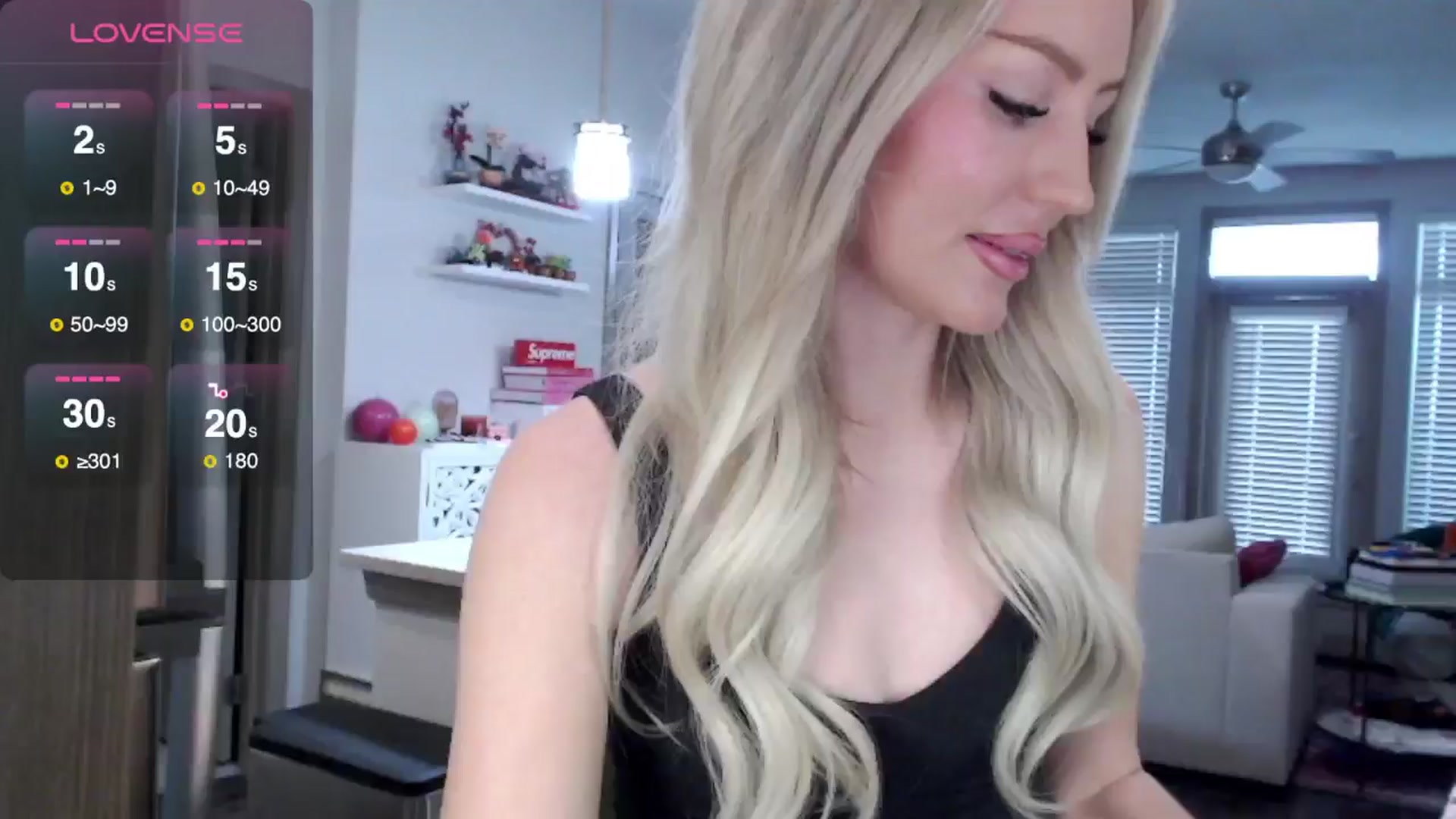 Gallery image thumbnail from Officialelsa's myfreecams stream on, 02/09/2025, 21:51 image 16 of 20