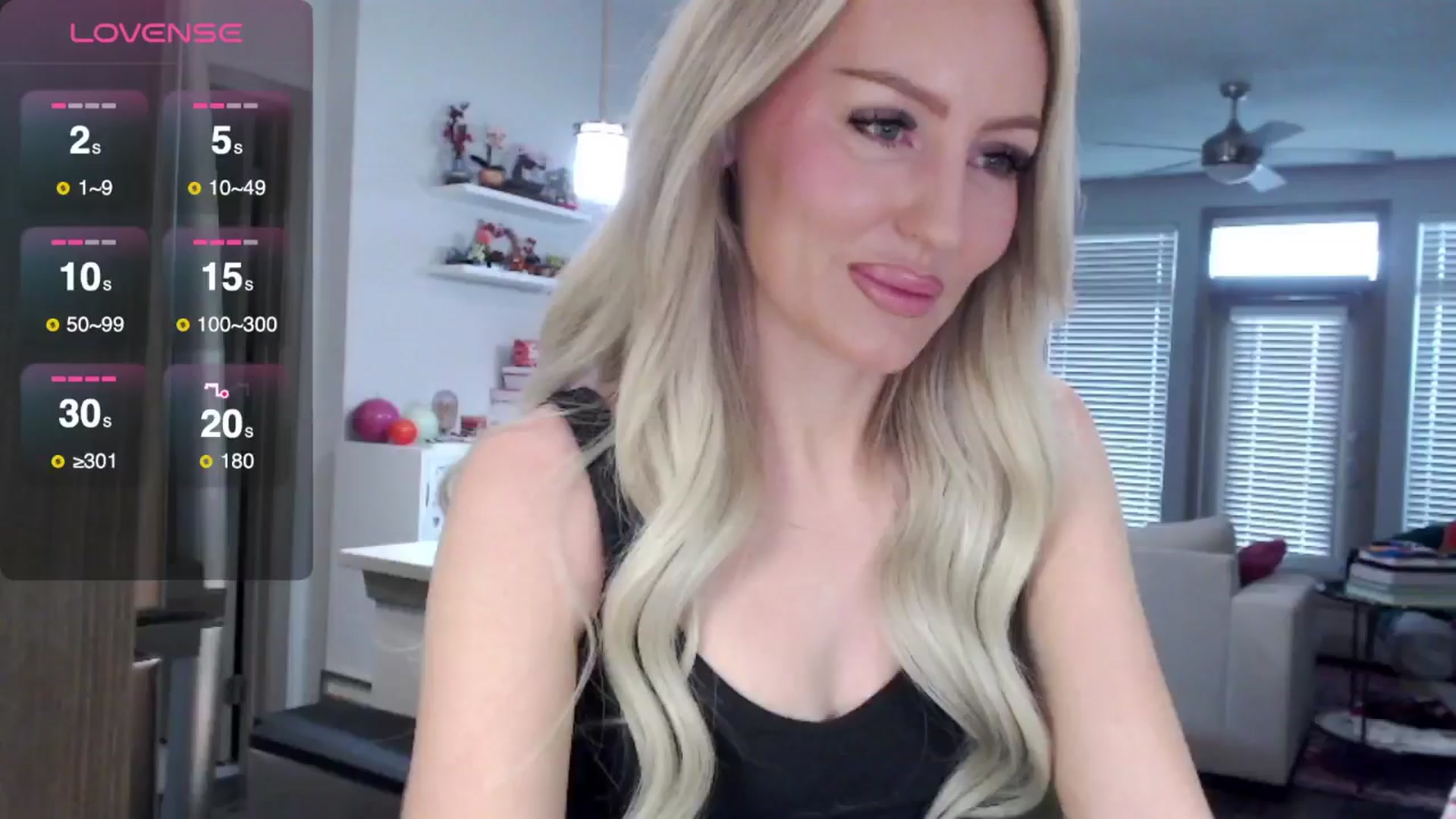Gallery image thumbnail from Officialelsa's myfreecams stream on, 02/09/2025, 21:51 image 9 of 20