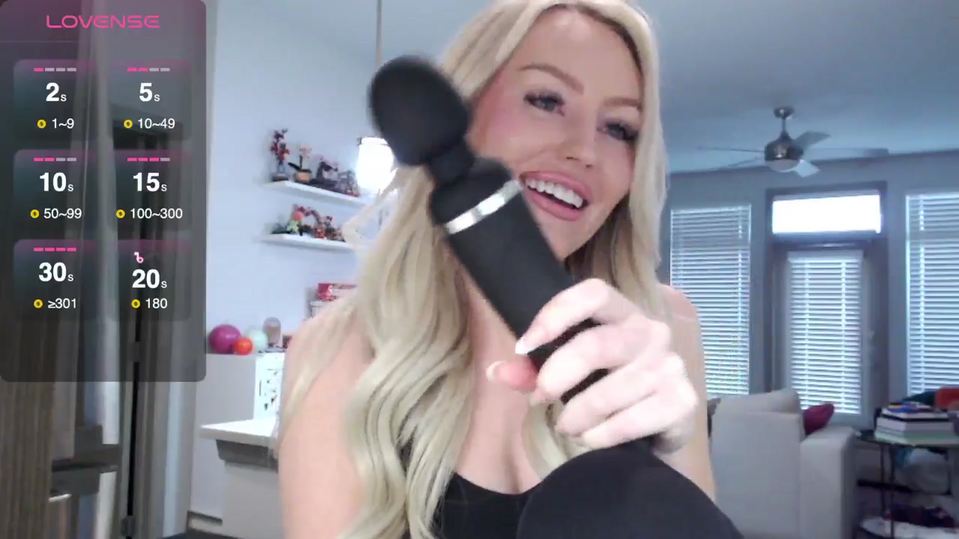 Gallery image thumbnail from Officialelsa's myfreecams stream on, 02/09/2025, 22:35 image 11 of 20