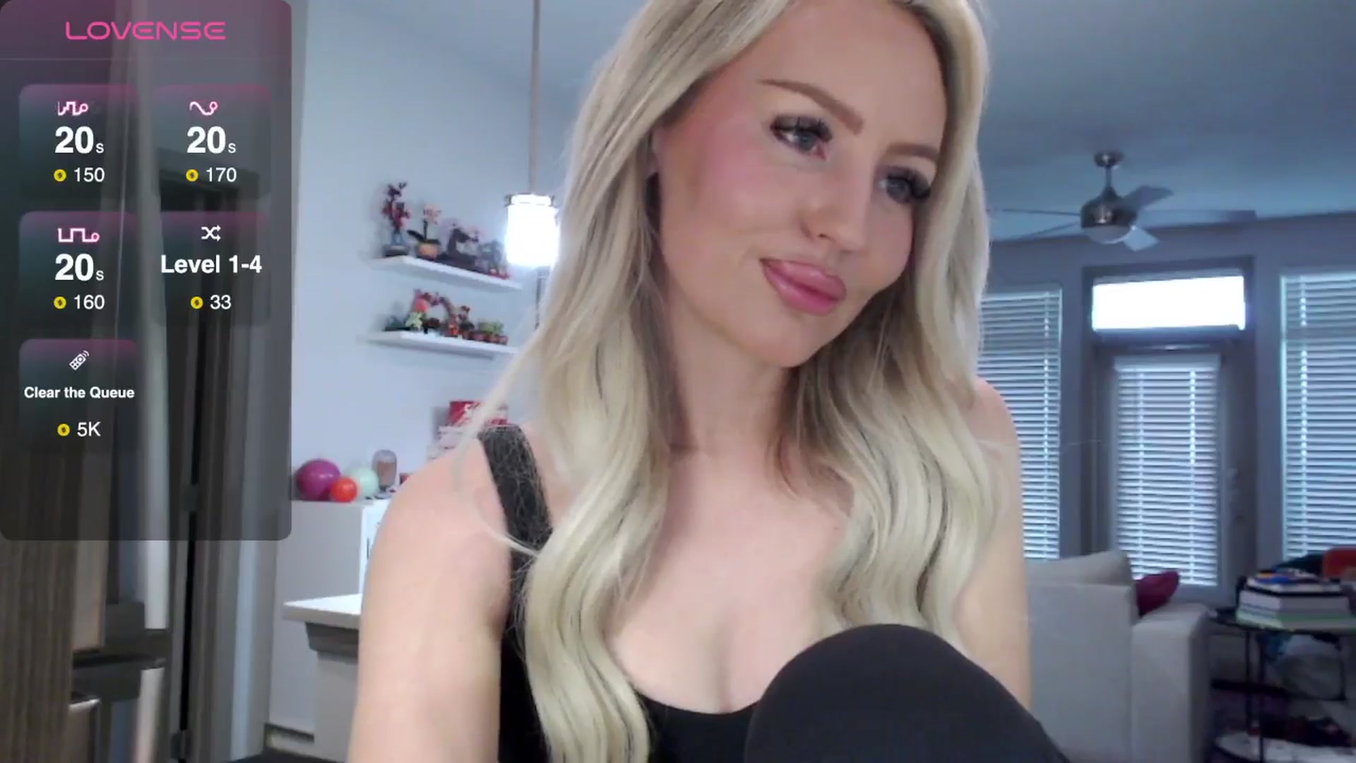 Gallery image thumbnail from Officialelsa's myfreecams stream on, 02/09/2025, 22:35 image 14 of 20