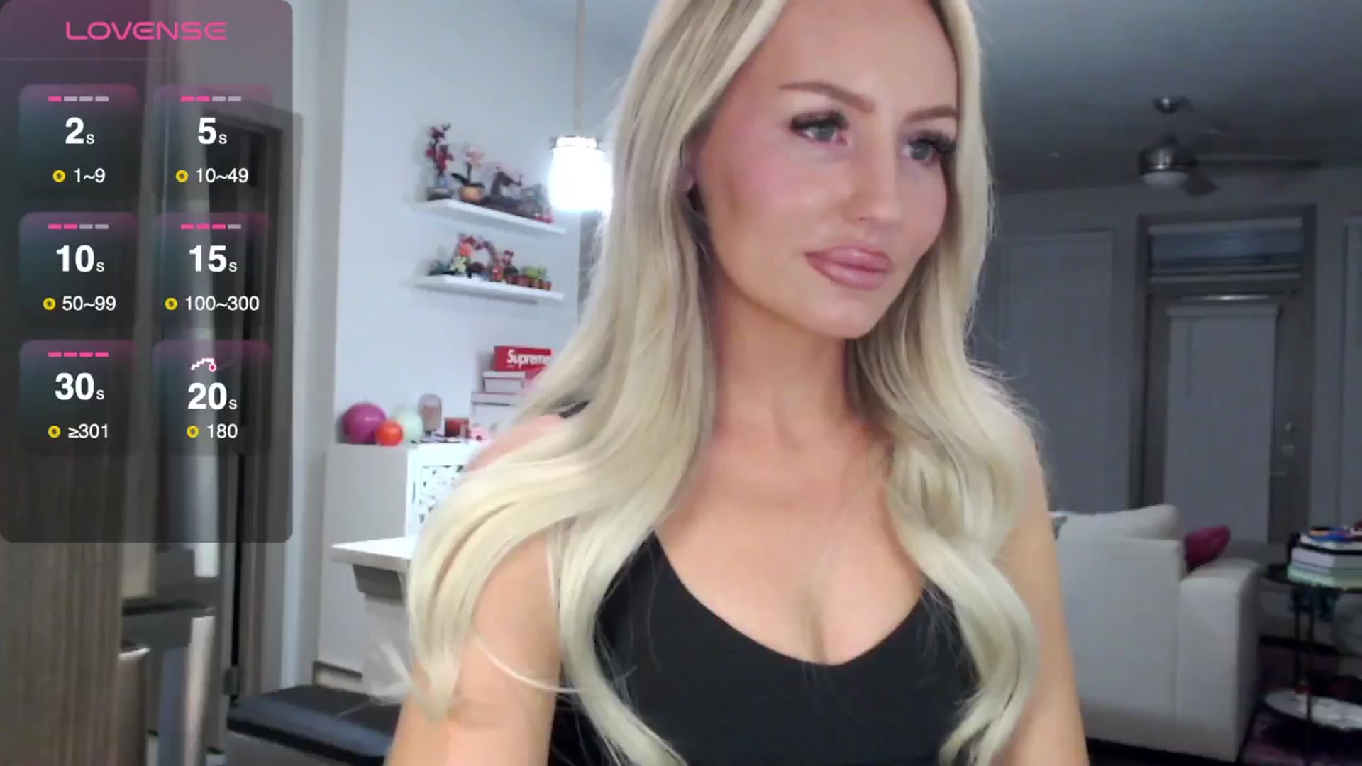 Gallery image thumbnail from Officialelsa's myfreecams stream on, 02/11/2025, 05:59 image 5 of 20