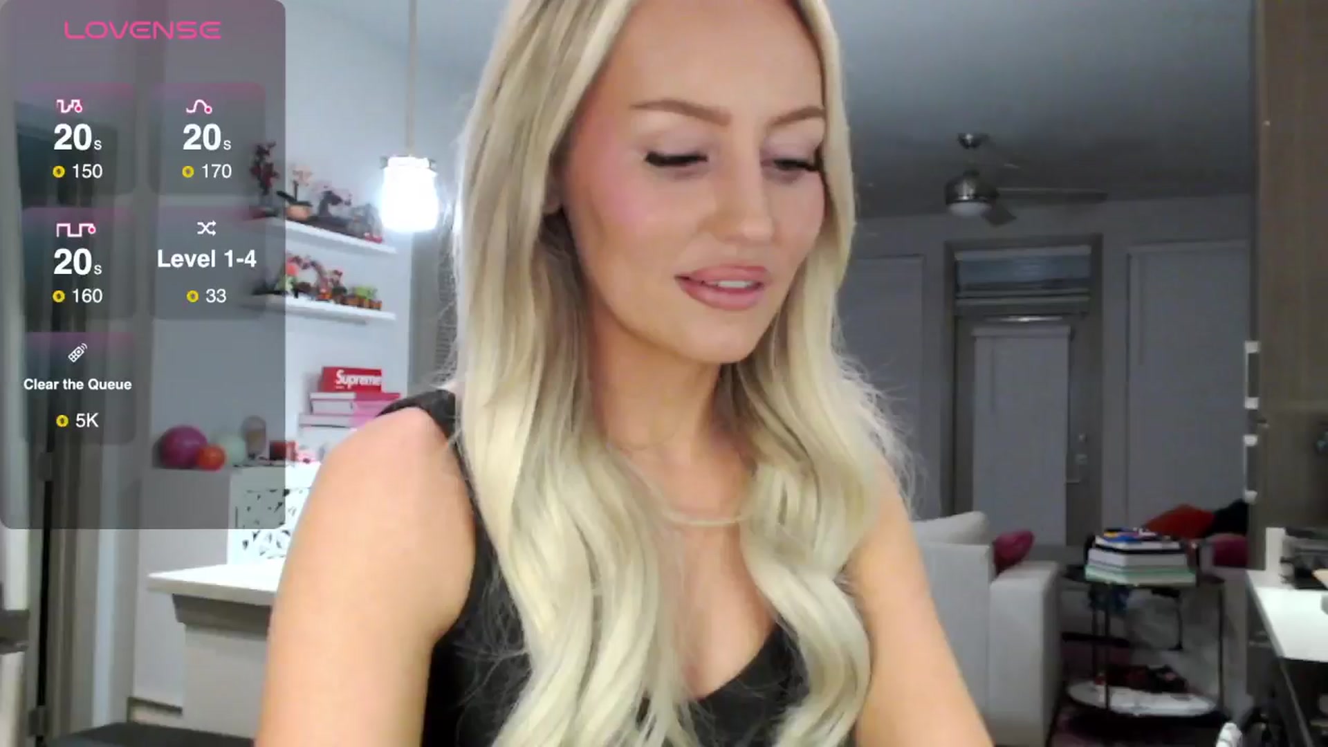 Gallery image thumbnail from Officialelsa's myfreecams stream on, 02/11/2025, 05:59 image 13 of 20