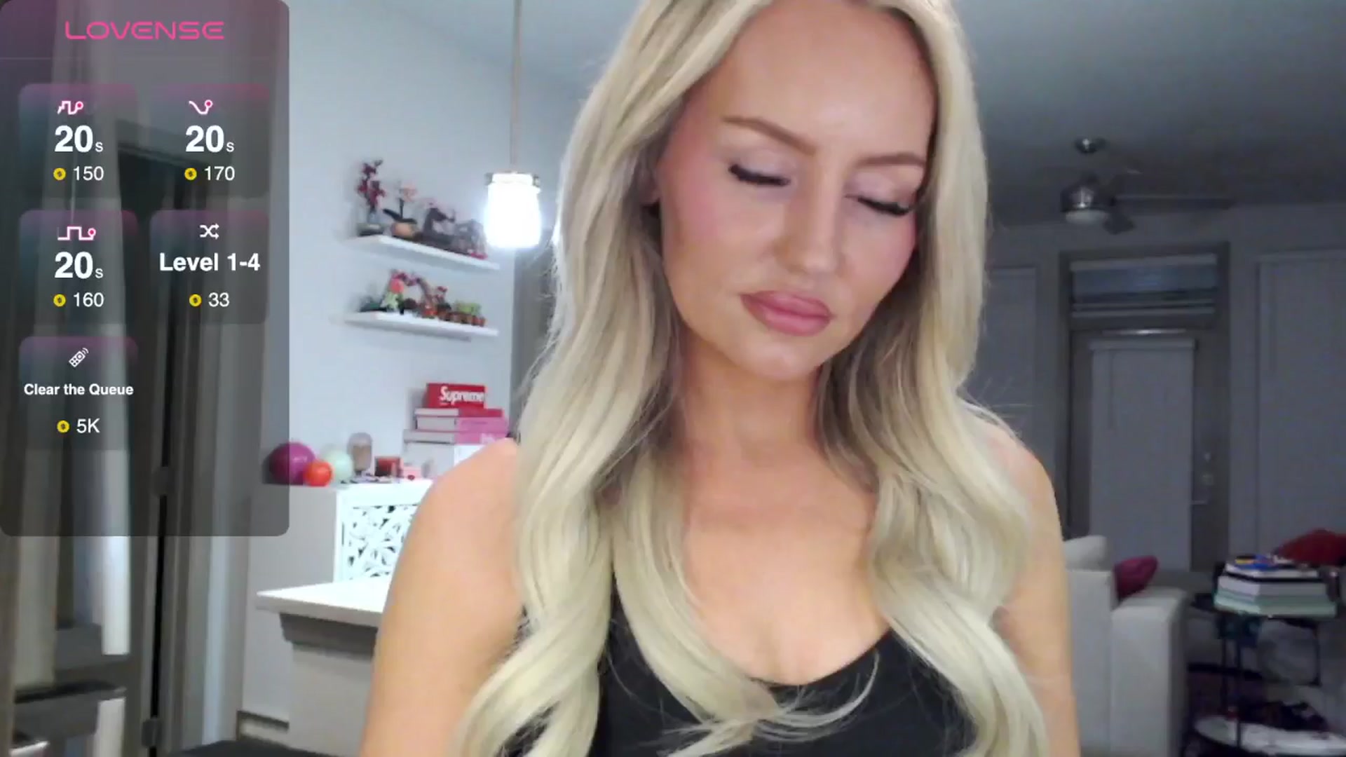 Gallery image thumbnail from Officialelsa's myfreecams stream on, 02/11/2025, 07:31 image 10 of 20
