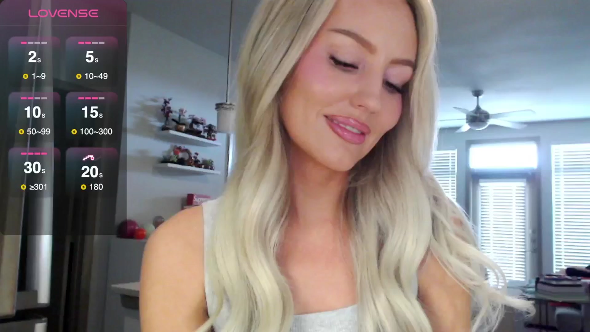 Gallery image thumbnail from Officialelsa's myfreecams stream on, 02/26/2025, 18:25 image 19 of 20