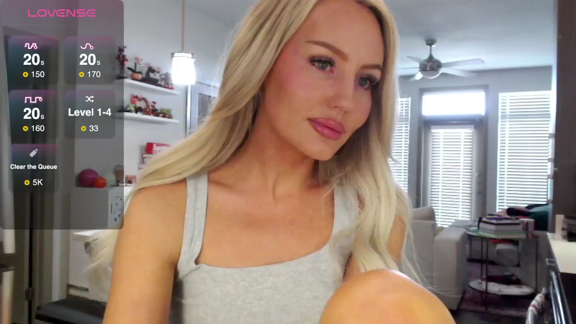 Gallery image thumbnail from Officialelsa's myfreecams stream on, 02/26/2025, 19:06 image 6 of 20
