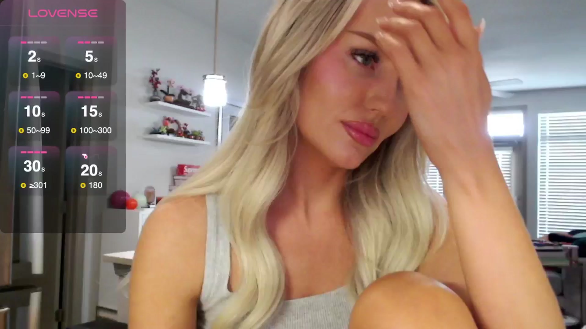 Gallery image thumbnail from Officialelsa's myfreecams stream on, 02/26/2025, 19:47 image 13 of 20
