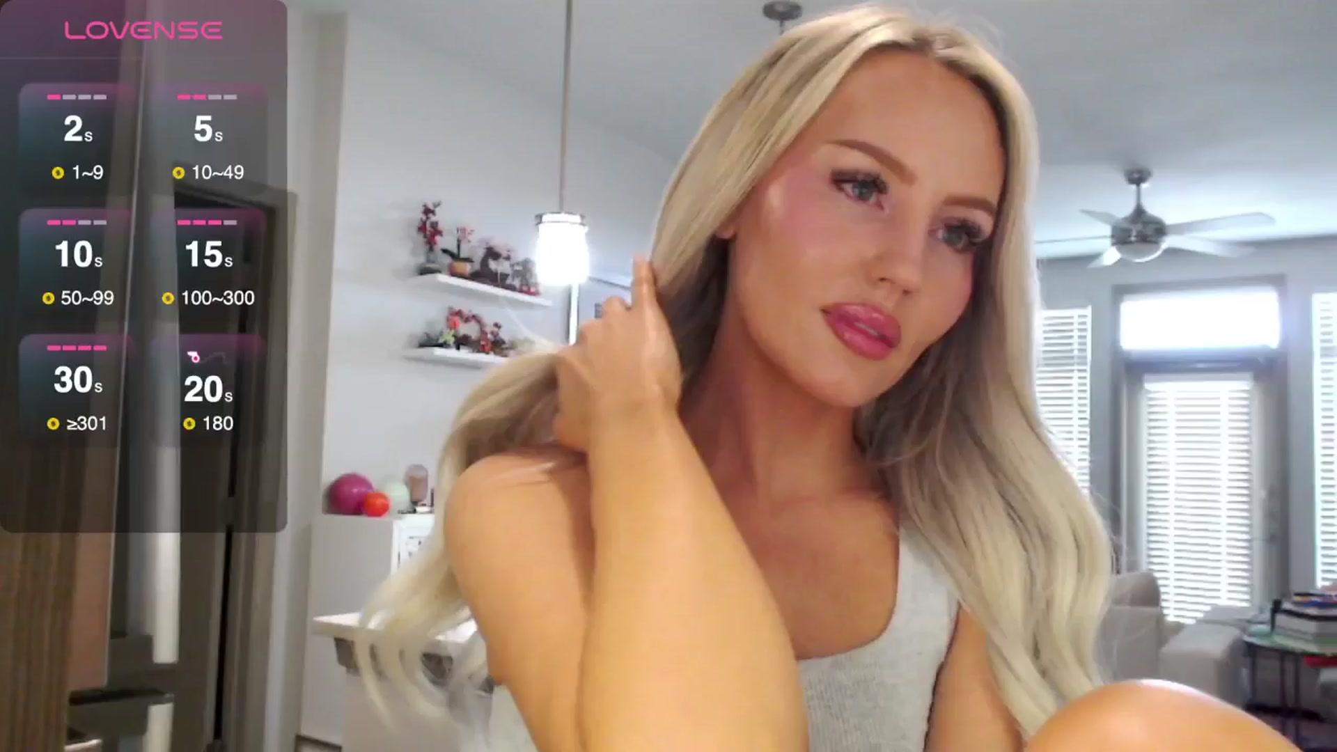 Gallery image thumbnail from Officialelsa's myfreecams stream on, 02/26/2025, 19:47 image 1 of 20