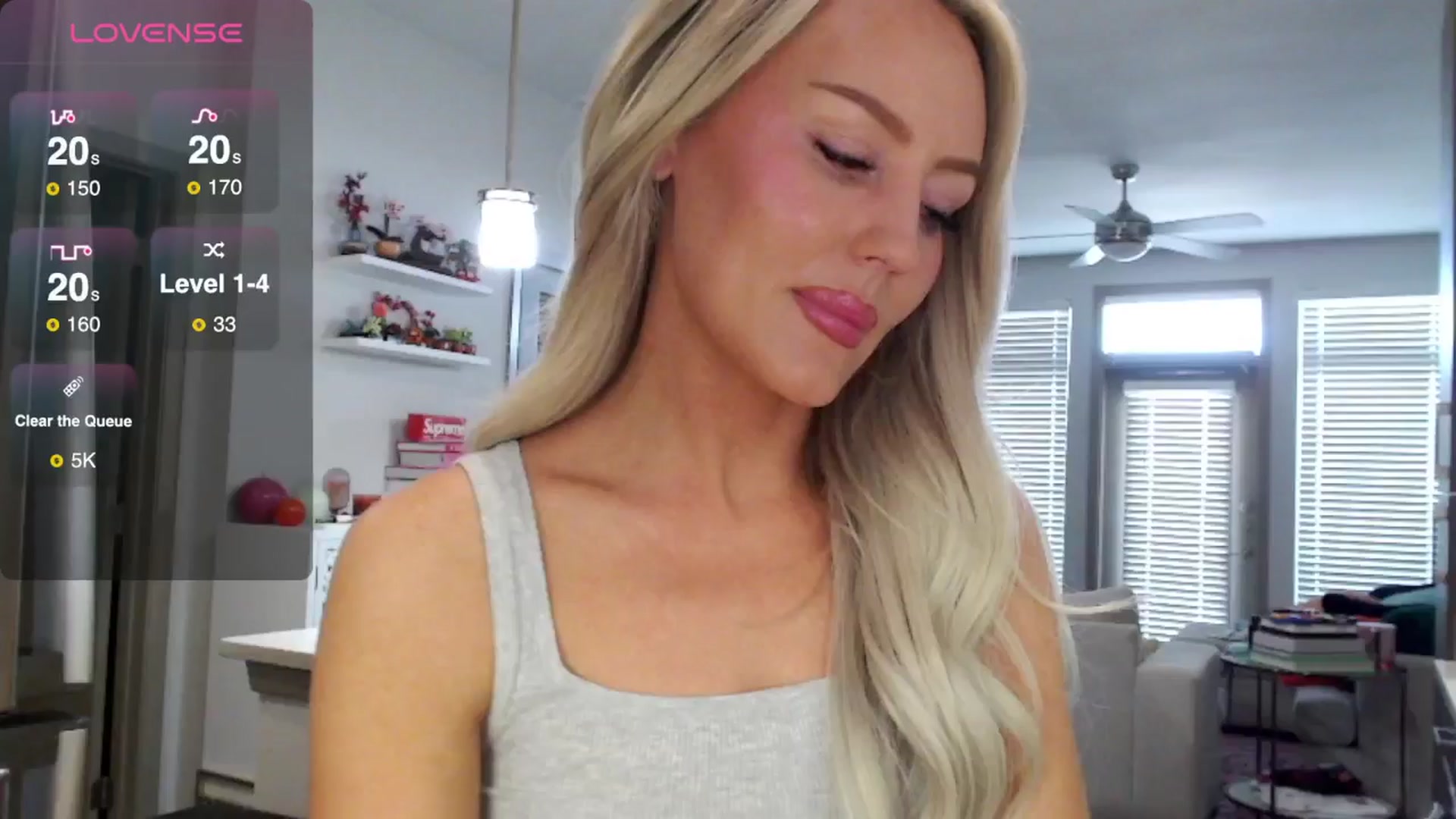 Gallery image thumbnail from Officialelsa's myfreecams stream on, 02/26/2025, 20:56 image 1 of 20