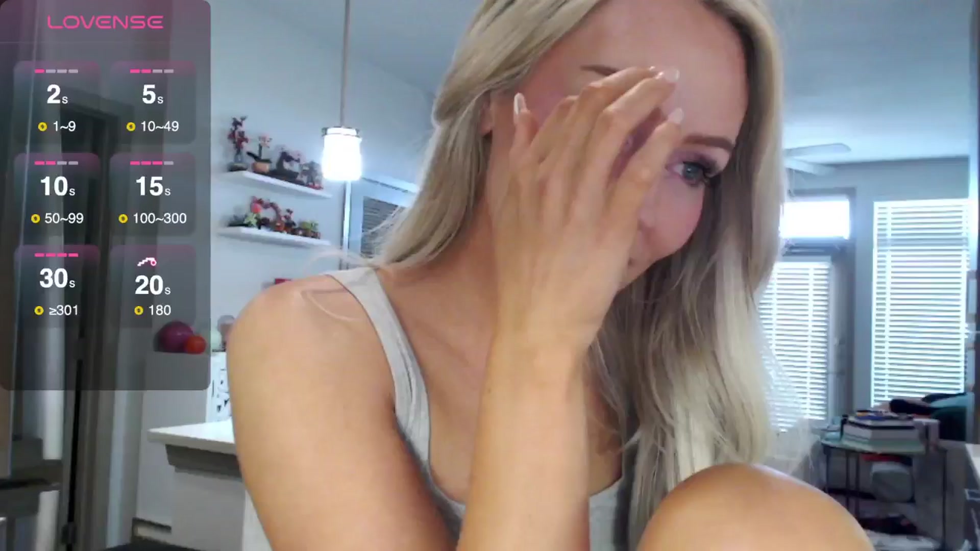 Gallery image thumbnail from Officialelsa's myfreecams stream on, 02/26/2025, 20:56 image 8 of 20