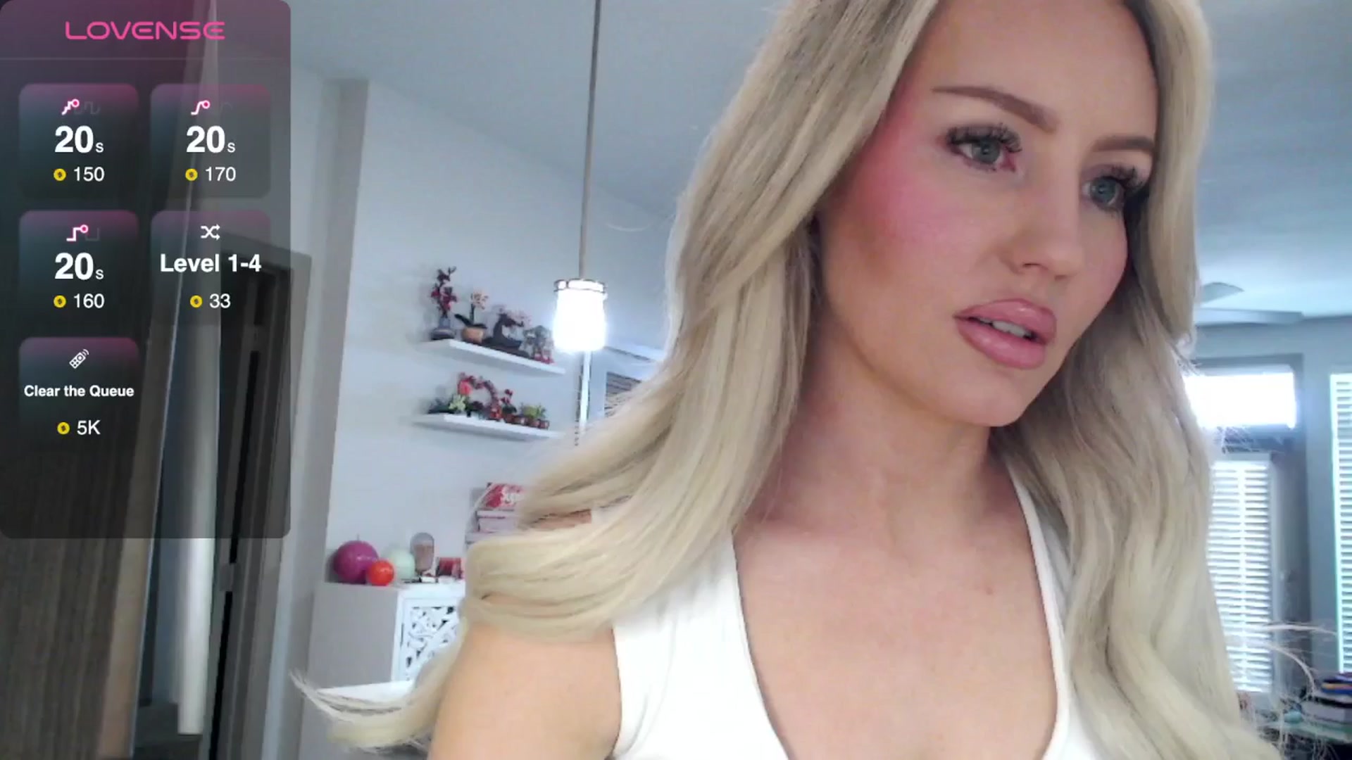 Gallery image thumbnail from Officialelsa's myfreecams stream on, 03/12/2025, 20:55 image 18 of 20