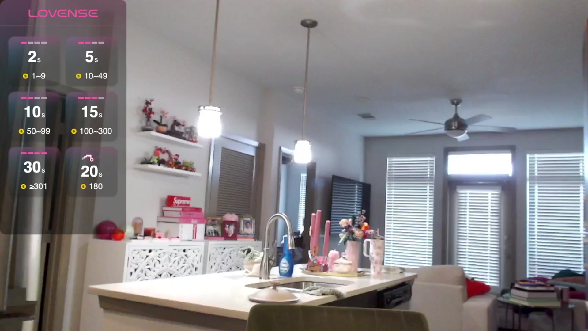 Gallery image thumbnail from Officialelsa's myfreecams stream on, 03/12/2025, 21:53 image 19 of 20
