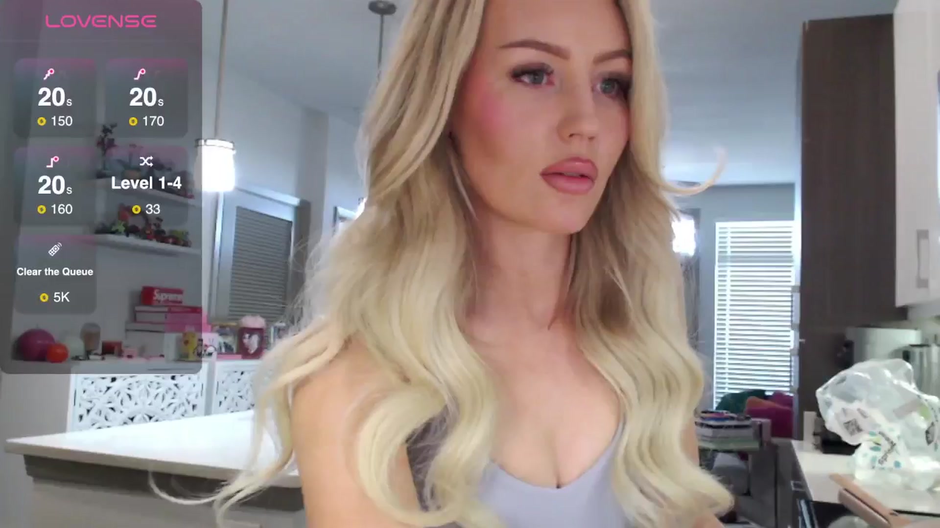Gallery image thumbnail from Officialelsa's myfreecams stream on, 03/14/2025, 22:09 image 4 of 20