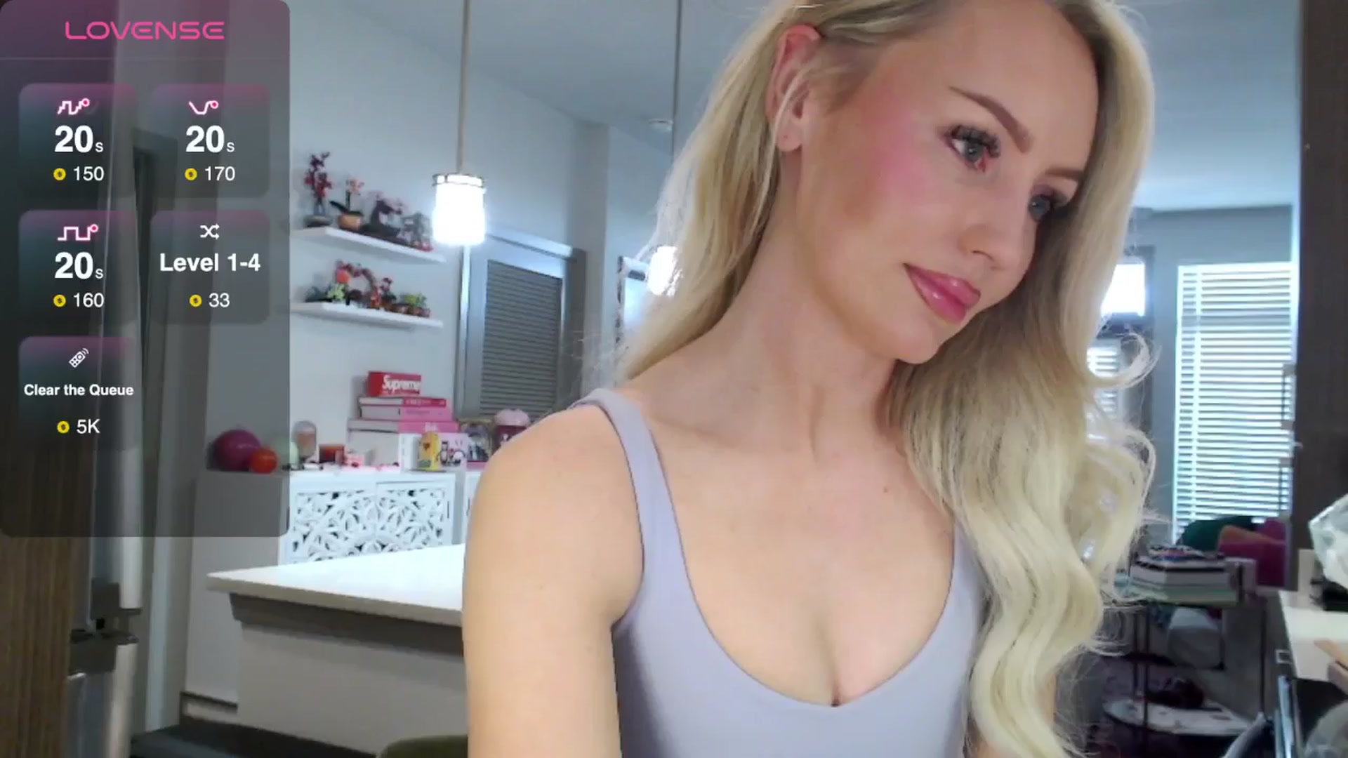 Gallery image thumbnail from Officialelsa's myfreecams stream on, 03/14/2025, 22:09 image 13 of 20