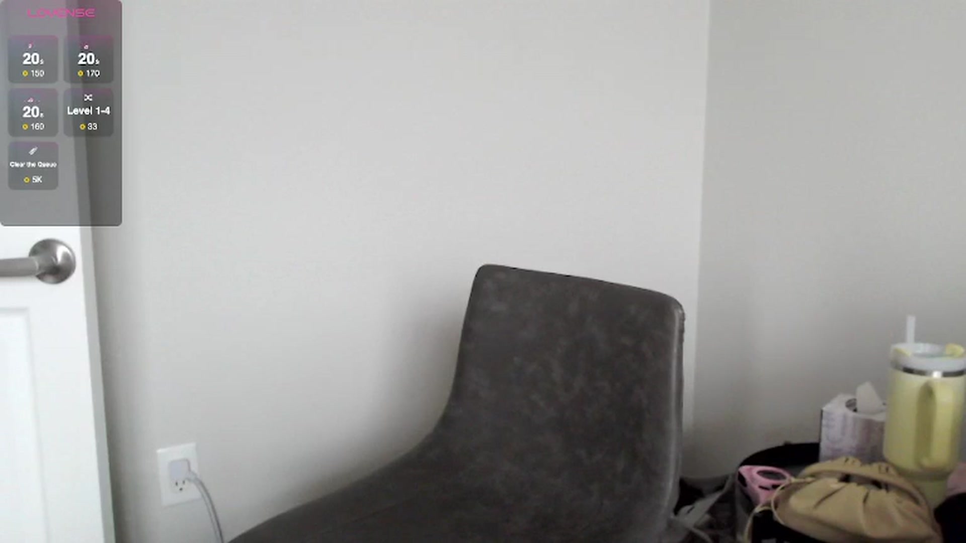 Gallery image thumbnail from Officialelsa's myfreecams stream on, 04/29/2025, 23:56 image 18 of 20