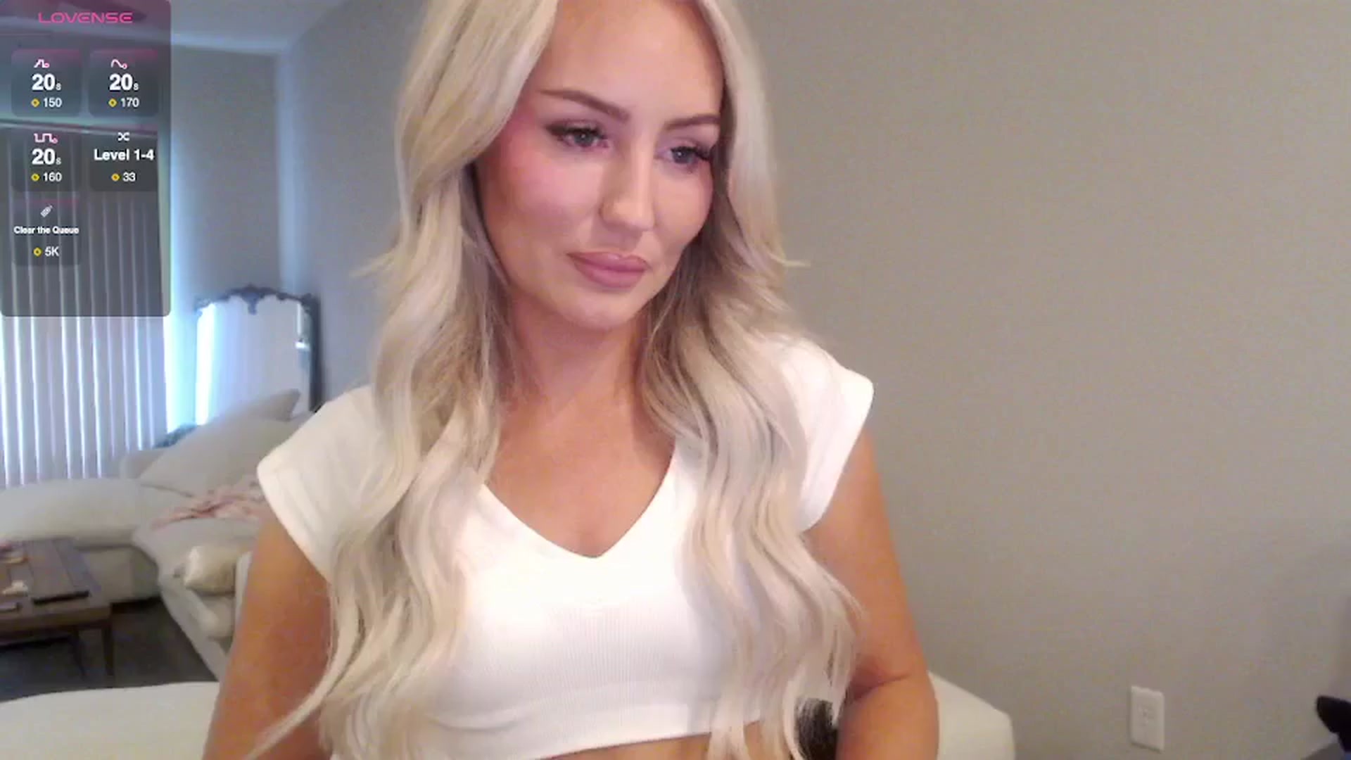 Gallery image thumbnail from Officialelsa's myfreecams stream on, 05/09/2025, 20:34 image 2 of 20