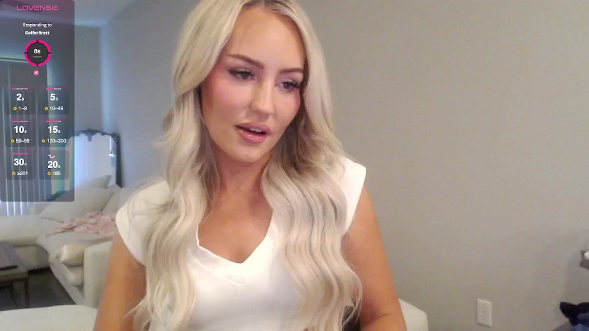Gallery image thumbnail from Officialelsa's myfreecams stream on, 05/09/2025, 20:34 image 14 of 20