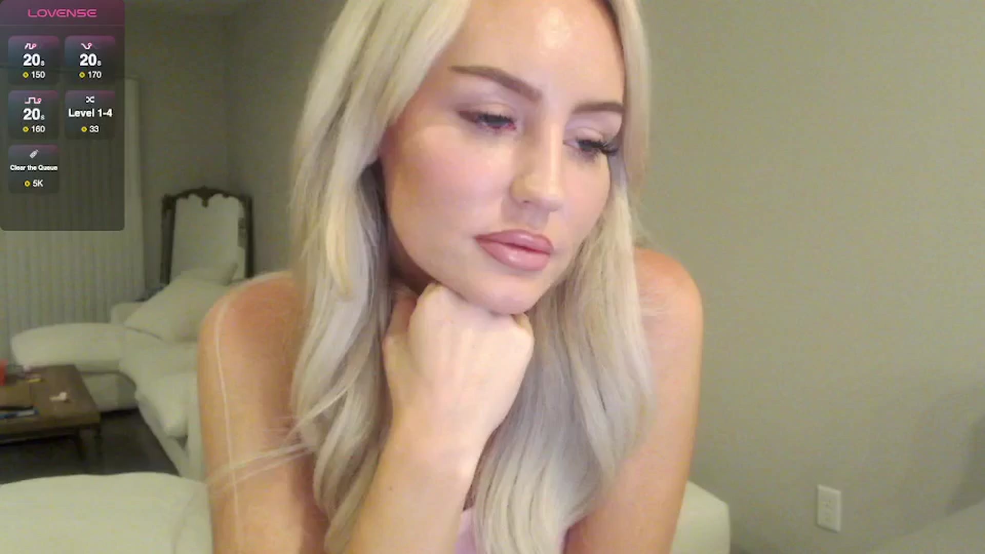 Gallery image thumbnail from Officialelsa's myfreecams stream on, 05/12/2025, 04:07 image 7 of 20