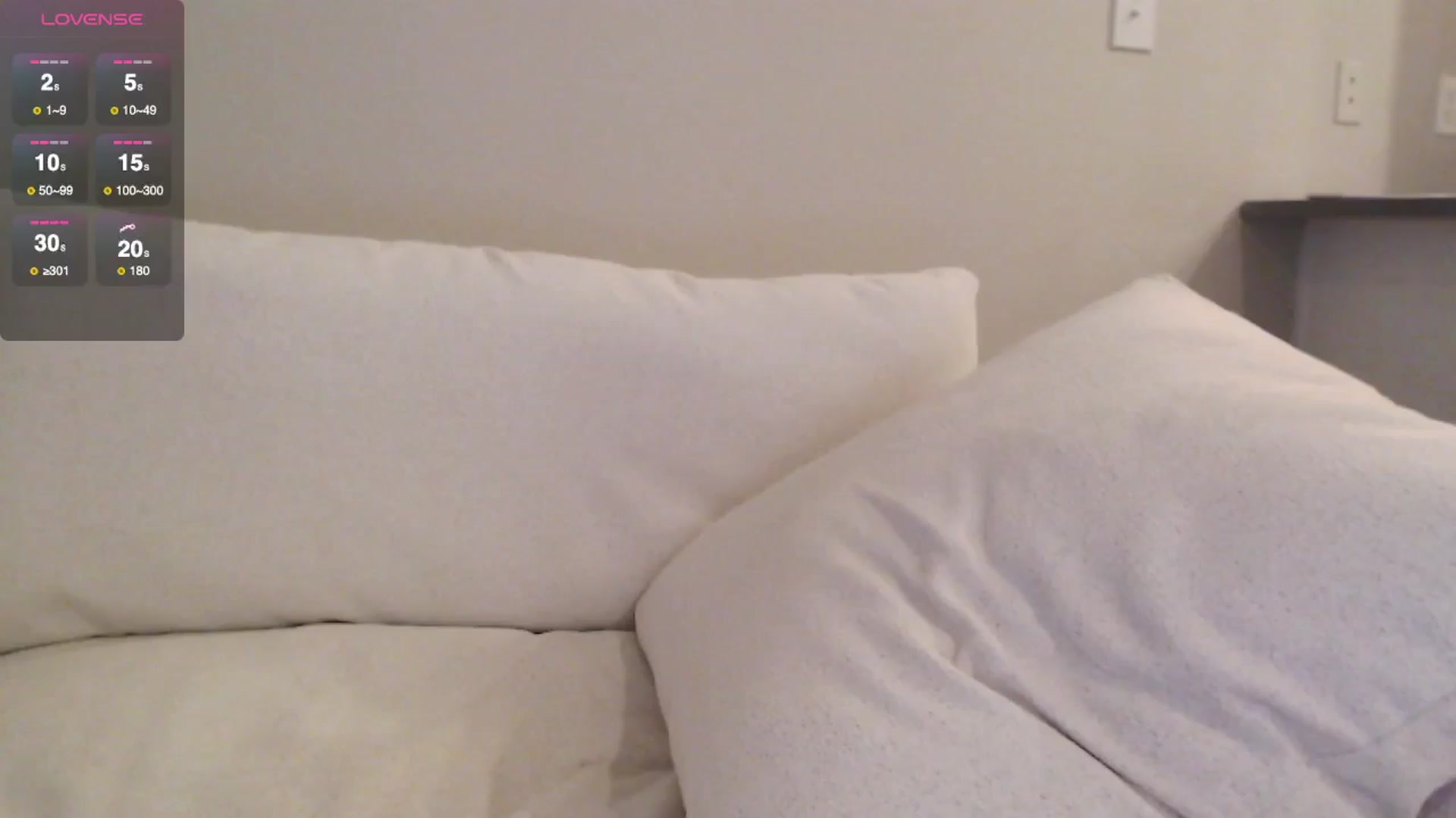 Gallery image thumbnail from Officialelsa's myfreecams stream on, 06/15/2025, 21:11 image 15 of 20