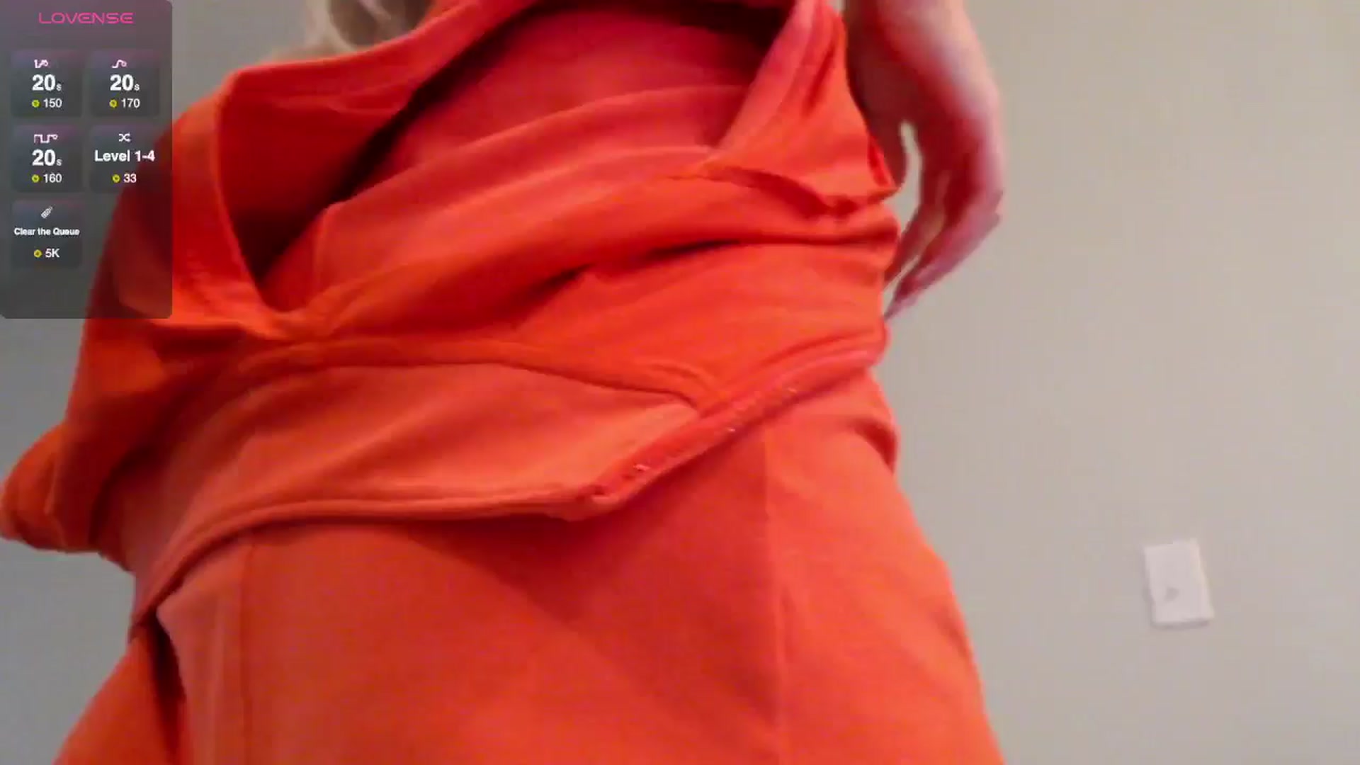 Gallery image thumbnail from Officialelsa's myfreecams stream on, 06/27/2025, 21:16 image 11 of 20