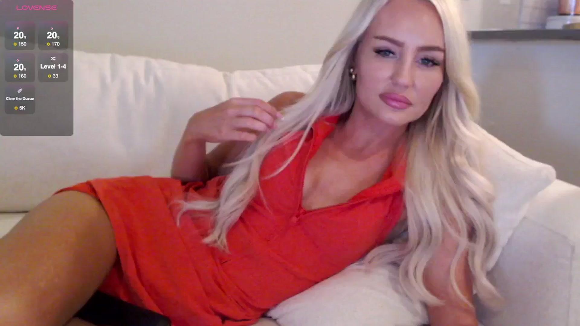 Gallery image thumbnail from Officialelsa's myfreecams stream on, 06/27/2025, 21:50 image 1 of 20
