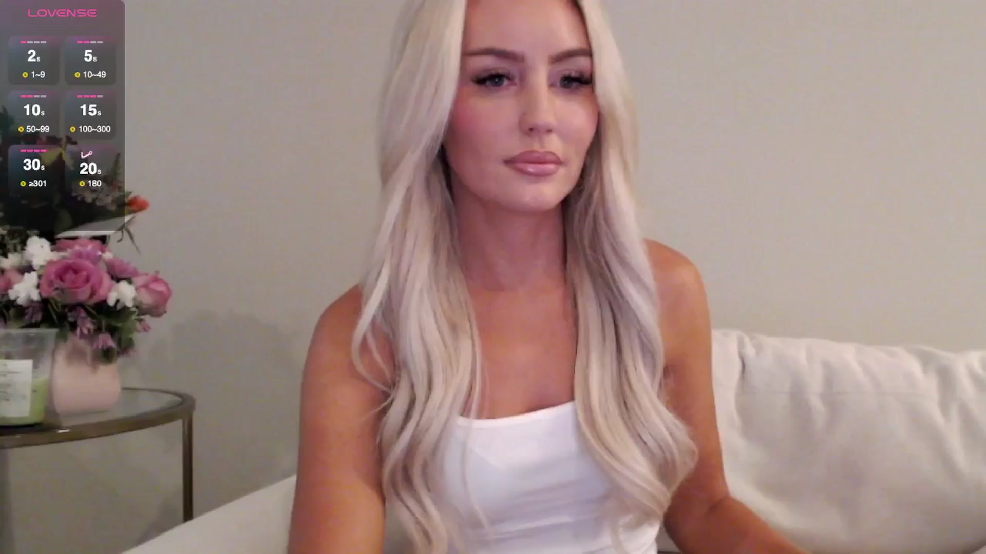 Gallery image thumbnail from Officialelsa's myfreecams stream on, 07/07/2025, 18:56 image 9 of 20