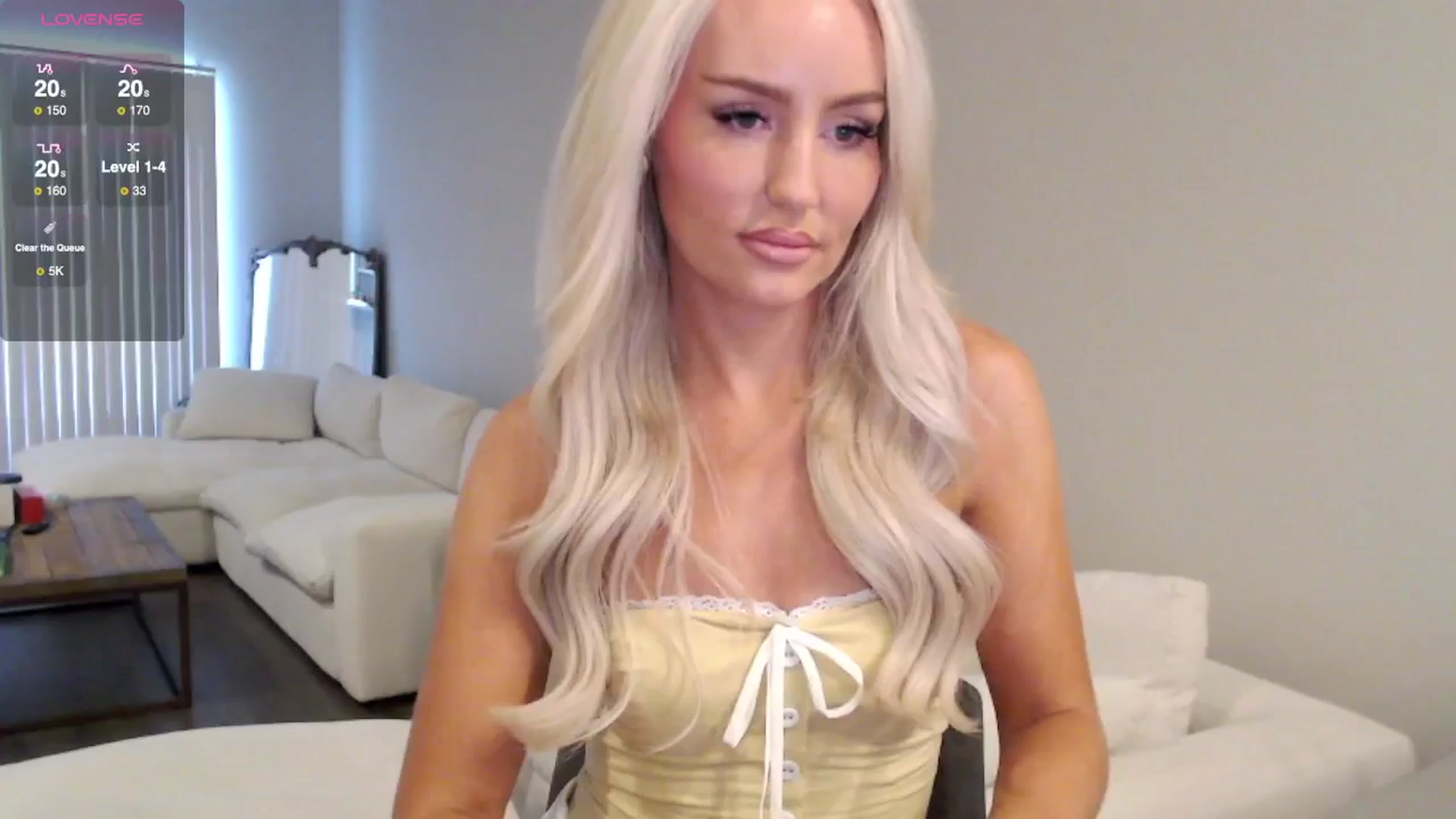 Gallery image thumbnail from Officialelsa's myfreecams stream on, 07/08/2025, 19:10 image 6 of 20