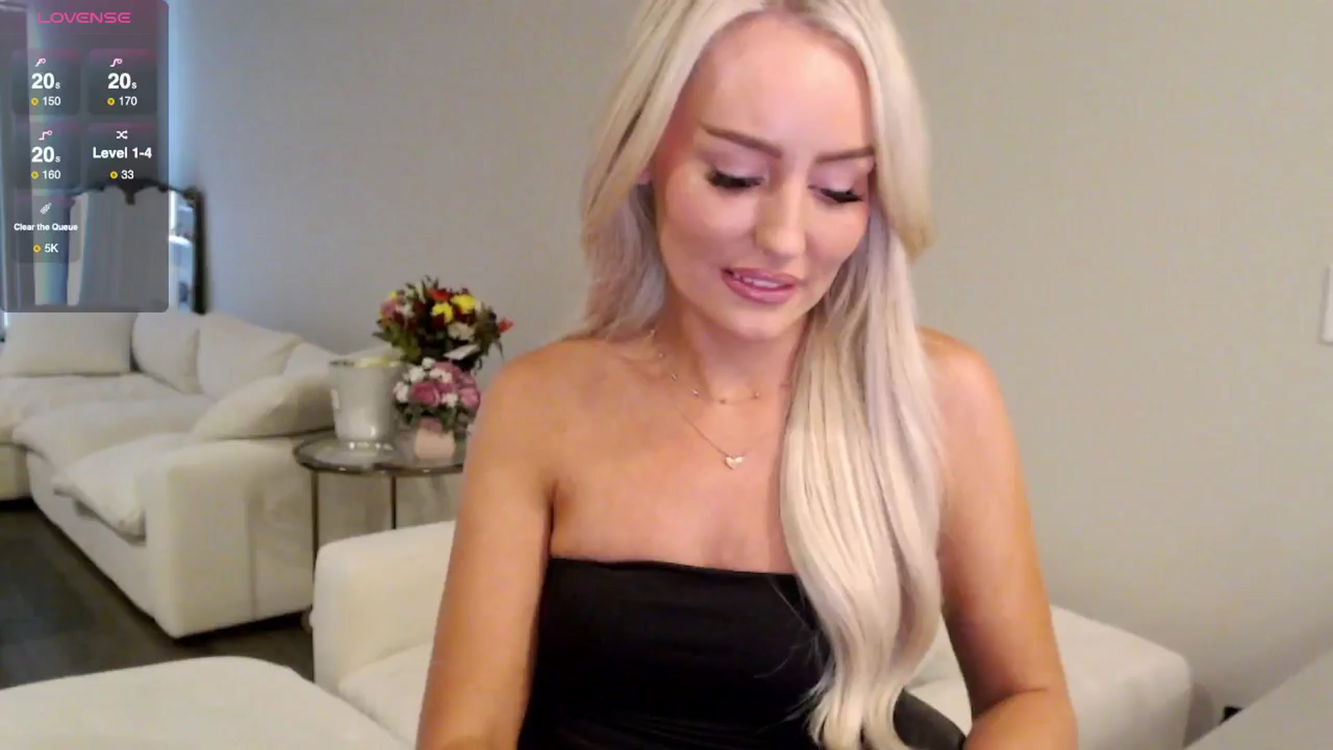 Gallery image thumbnail from Officialelsa's myfreecams stream on, 07/09/2025, 21:00 image 20 of 20