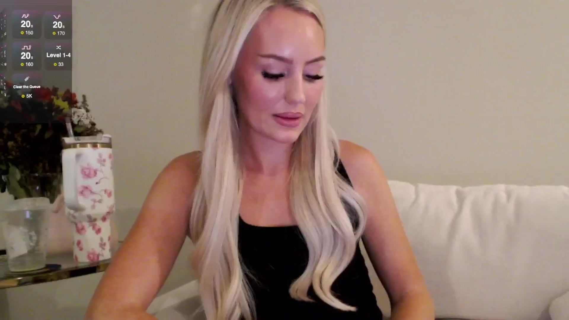 Gallery image thumbnail from Officialelsa's myfreecams stream on, 07/22/2025, 05:08 image 9 of 20