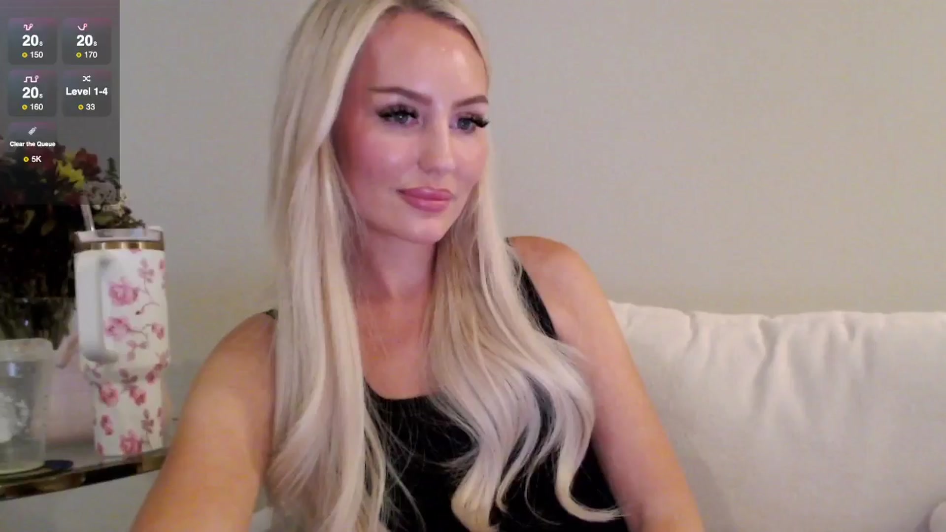 Gallery image thumbnail from Officialelsa's myfreecams stream on, 07/22/2025, 05:08 image 15 of 20
